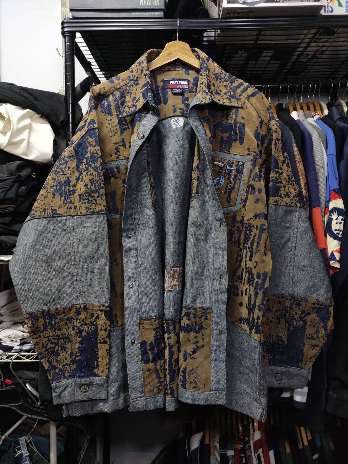 Phat Farm Vtg 00's Phat Farm Jeans Velvet Pattern Denim Jacket Size US XXL / EU 58 / 5 - 3 Thumbnail