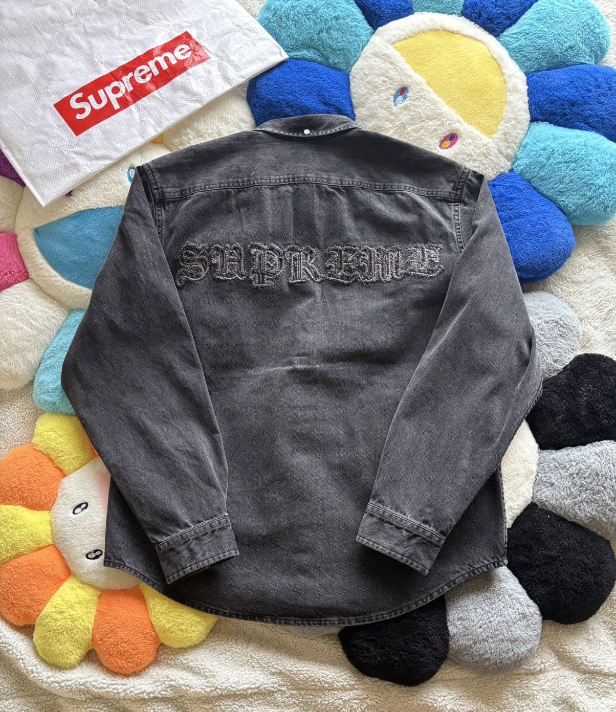 Supreme *NEW* Supreme Appliqué Denim Shirt Size US M / EU 48-50 / 2 - 1 Thumbnail