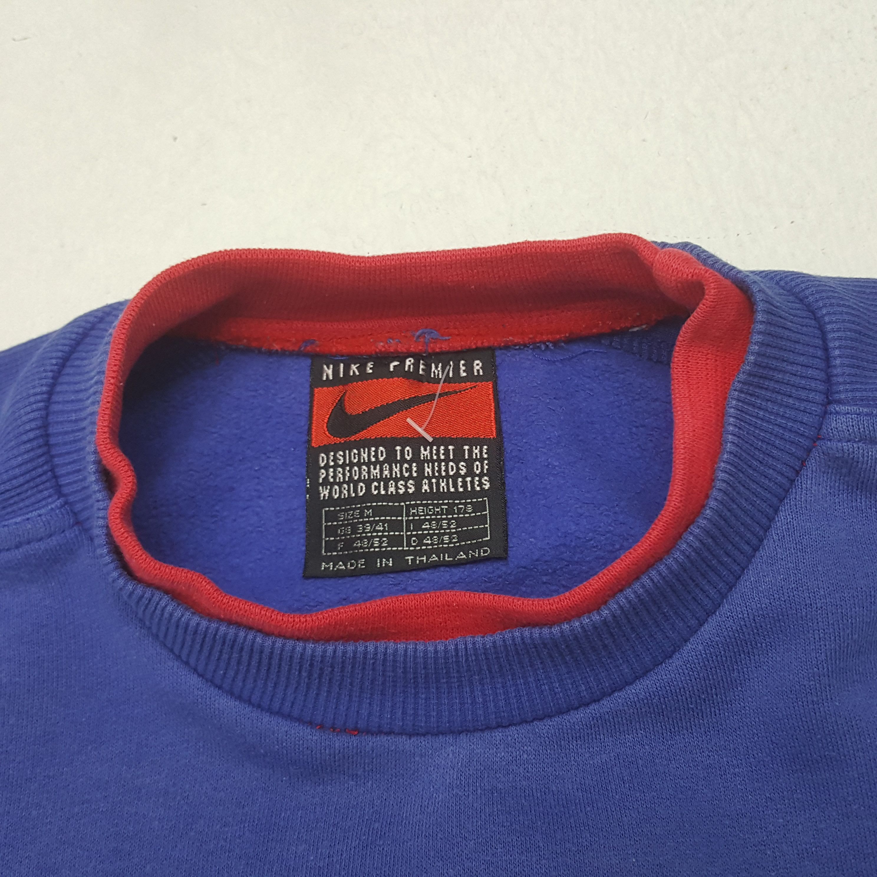 Nike Vintage NIKE Paris Saint Germany 1970 Sweatshirt Size US M / EU 48-50 / 2 - 5 Thumbnail