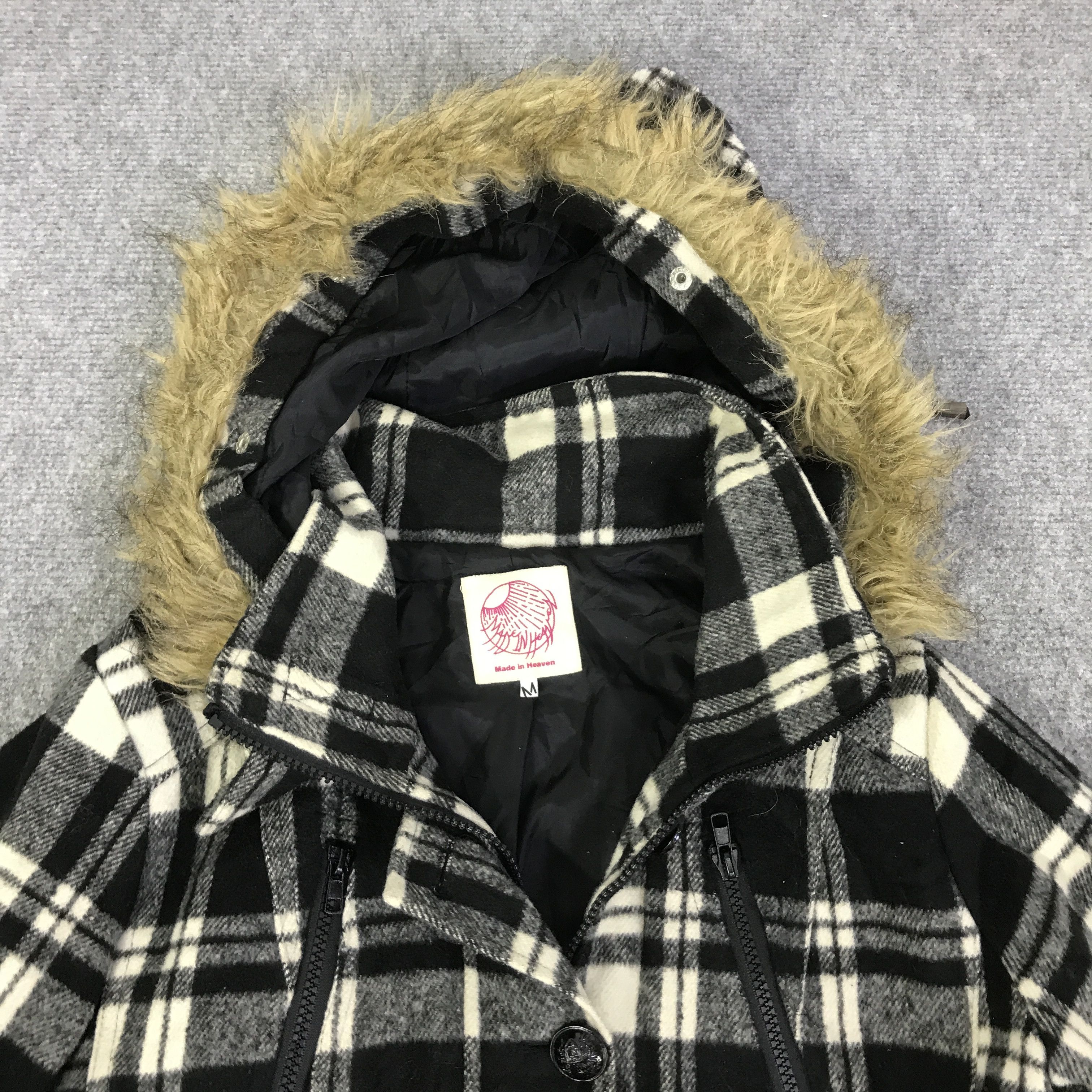 Japanese Brand MADE IN HEAVEN FUR HOODIE JACKET K96B6 Size US M / EU 48-50 / 2 - 6 Thumbnail