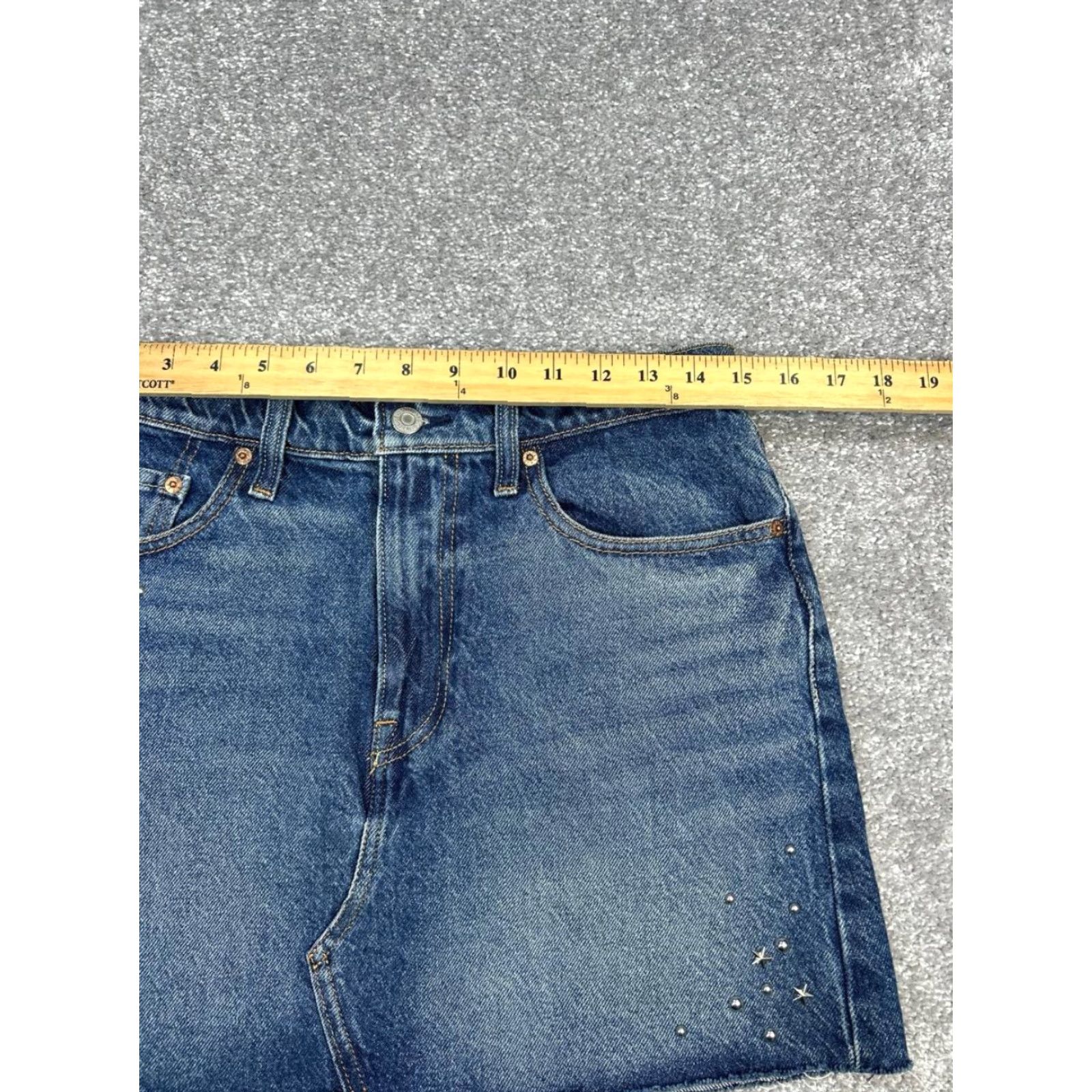 Levi's Levi's Skirt Womens 28 Blue Mini Deconstructed Denim Cotton Beaded Logo Button Pockets Size 28" / US 6 / IT 42 - 5 Thumbnail
