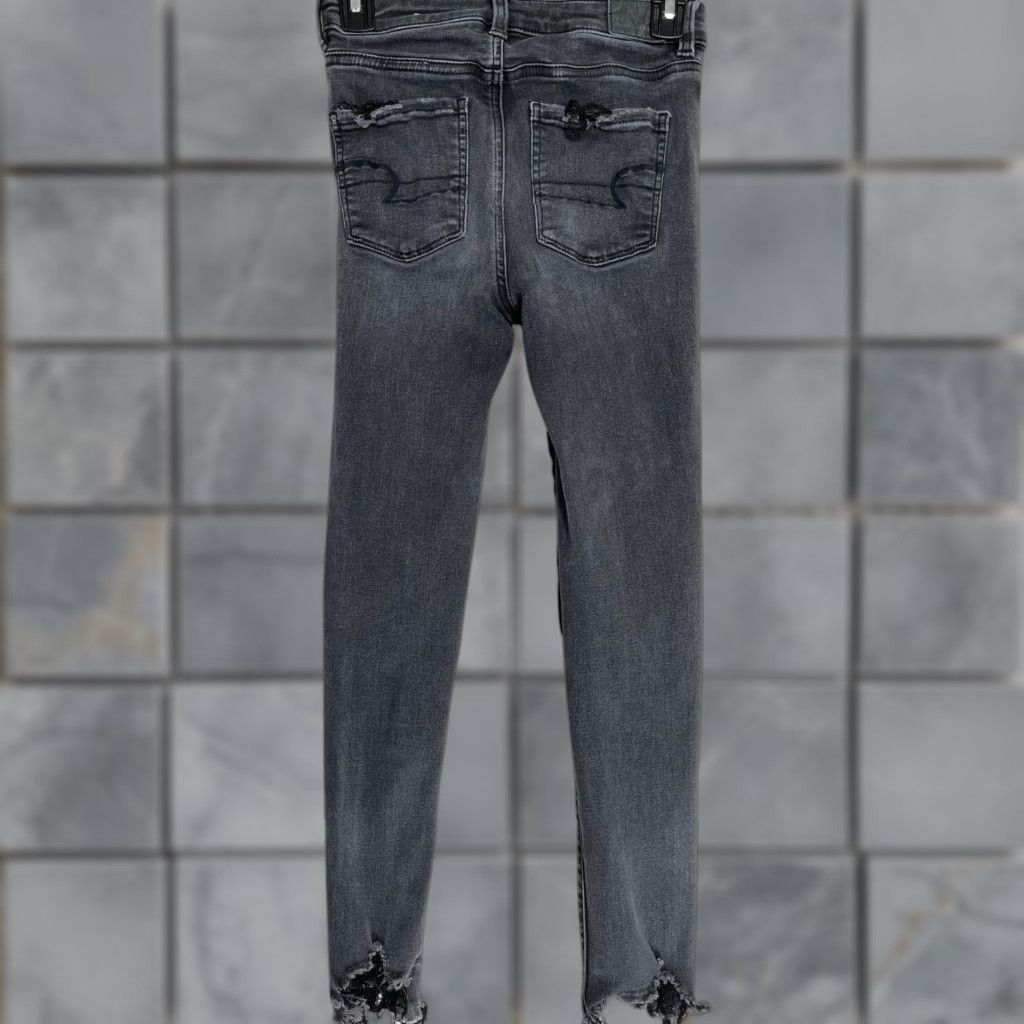 American Eagle Outfitters American Eagle Jeans Women Size 0 Gray Super Hi Rise Jegging Crop Stretch Denim Size 25" / US 0 / IT 36 - 1 Thumbnail