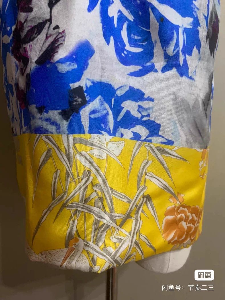 Dries Van Noten Dries Van Noten size:36 Blue printed silk top Size M / US 6-8 / IT 42-44 - 3 Thumbnail