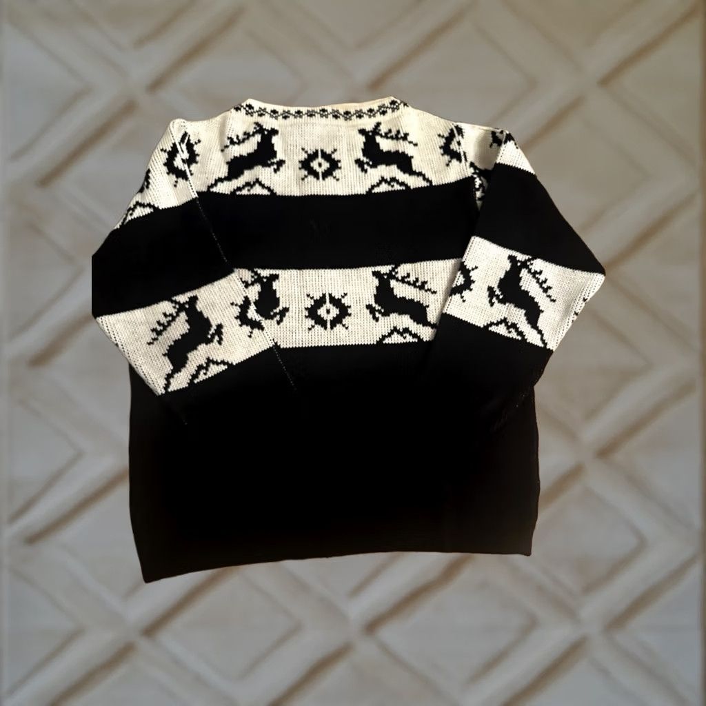 Vintage VINTAGE K-nit Swiss Made Wool Knit Sweater Black White Deer Women’s Size 42 Pullover Womens Size 42 Wool Knit Sweater Size M / US 6-8 / IT 42-44 - 1 Thumbnail