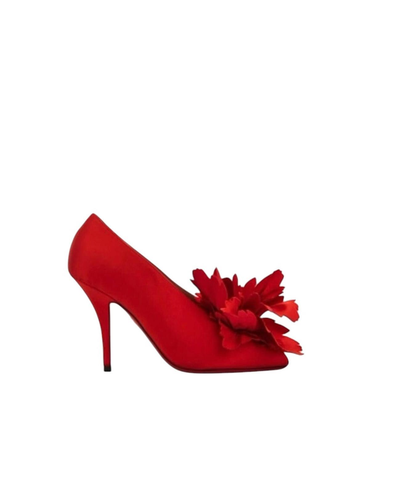 Salvatore Ferragamo Ferragamo Flower Embellished Pump Size US 7.5 / IT 37.5 - 1 Thumbnail