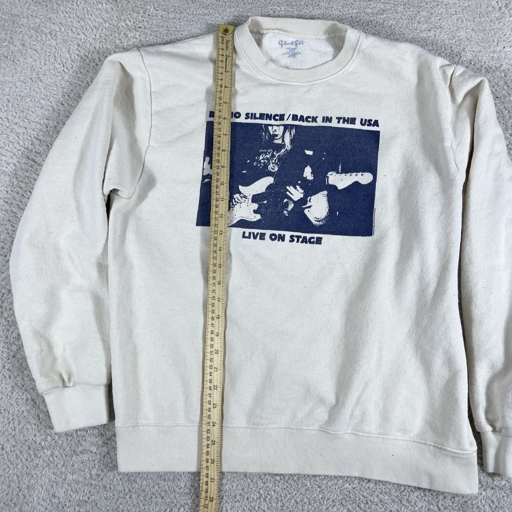 Brandy Melville Brandy Melville Radio Silence Crewneck Sweatshirt OSFA One Size Cream Y2K Band Womens Size L / US 10 / IT 46 - 5 Thumbnail