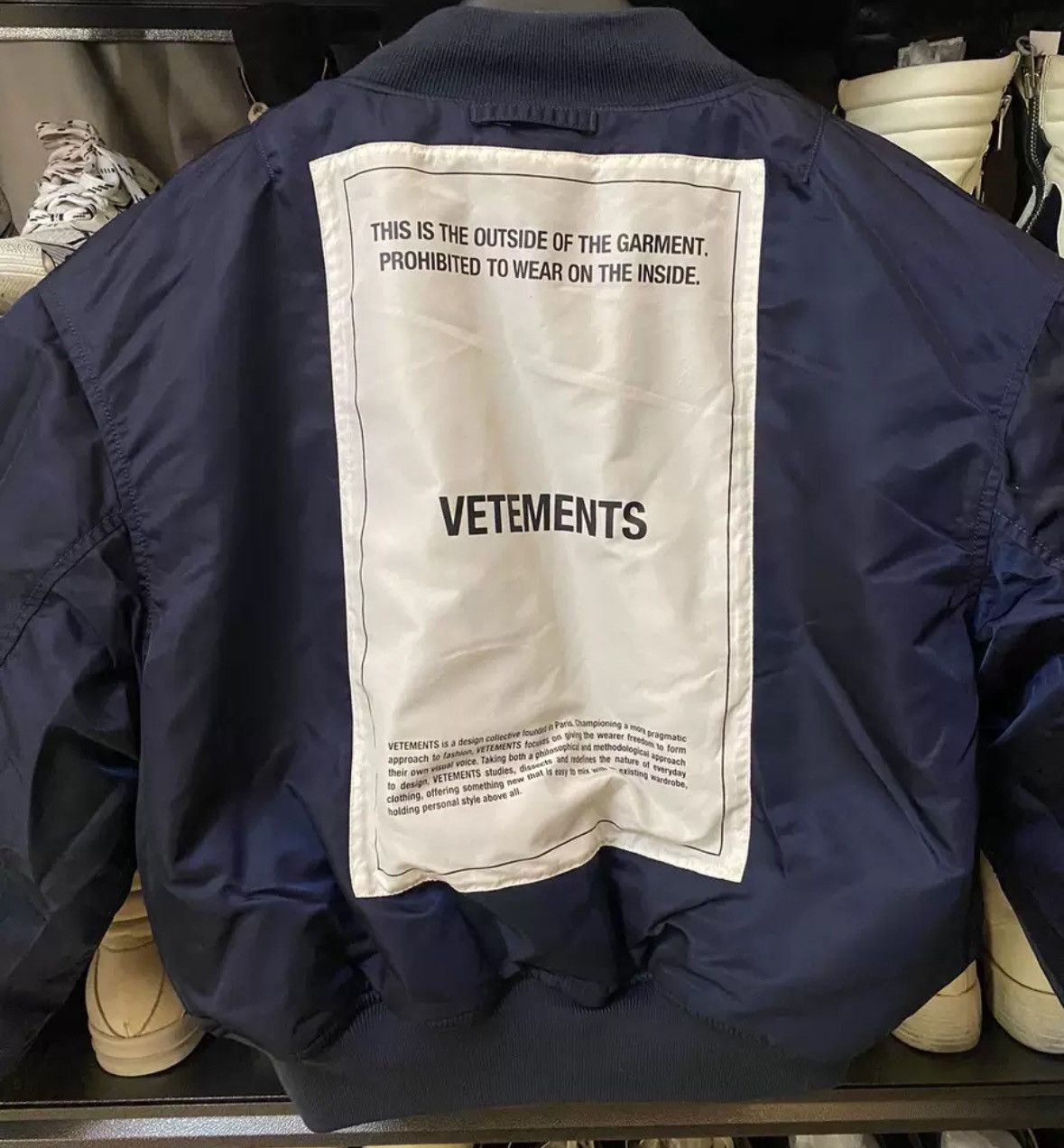 Vetements Vetements Alpha double-sided bomber manual cotton jacket Size US S / EU 44-46 / 1 - 4 Thumbnail