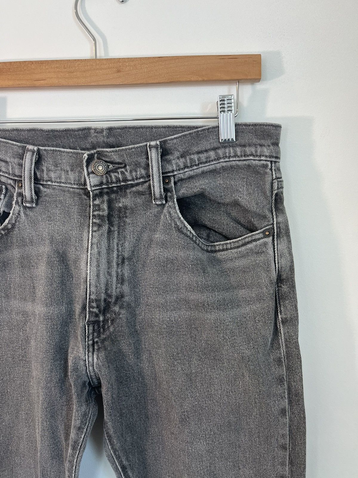 Vintage Levi Sun Faded Gray Distressed Basic Jeans Size US 30 / EU 46 - 2 Thumbnail