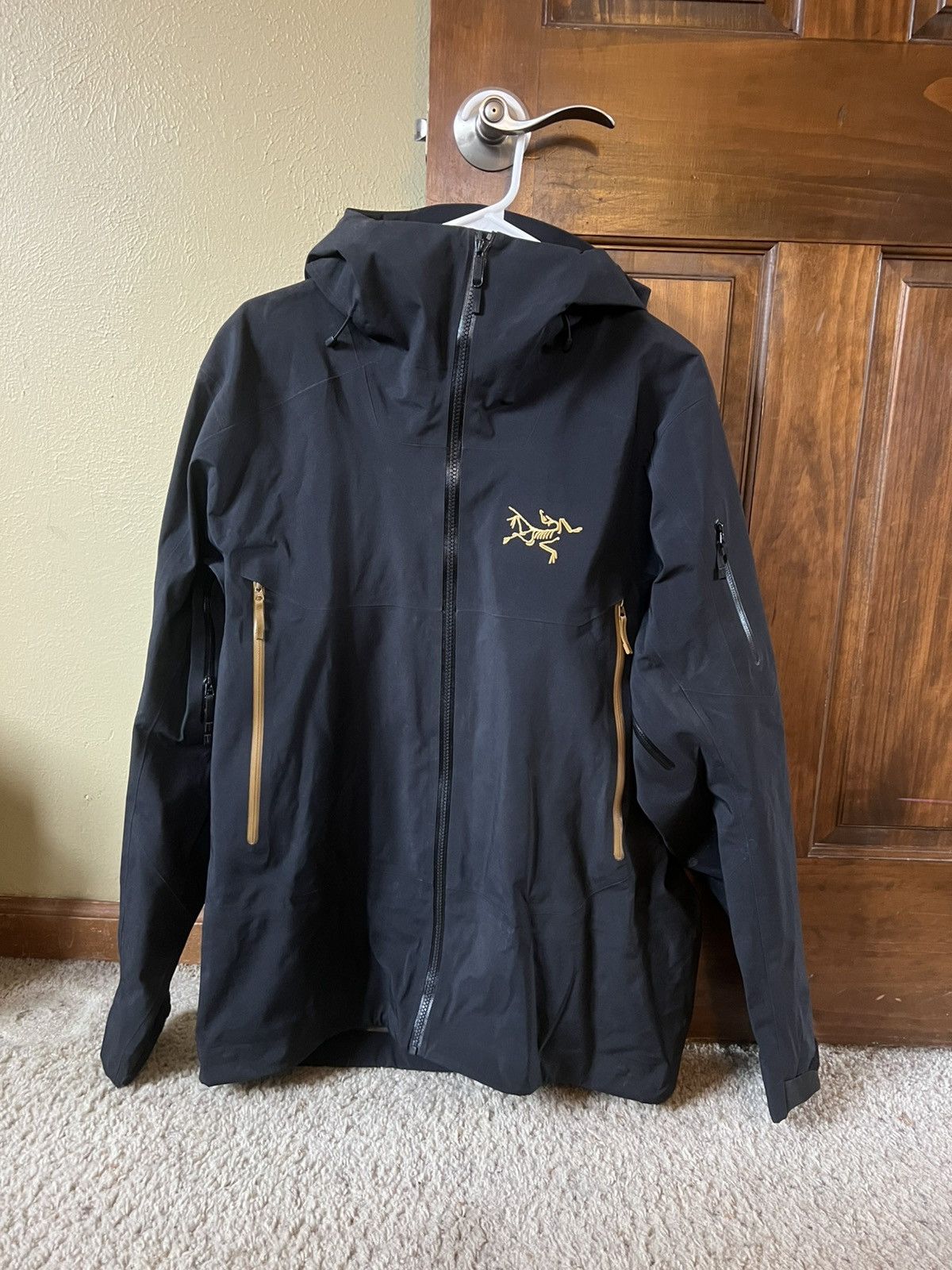 Arcteryx 24 K Black | Grailed