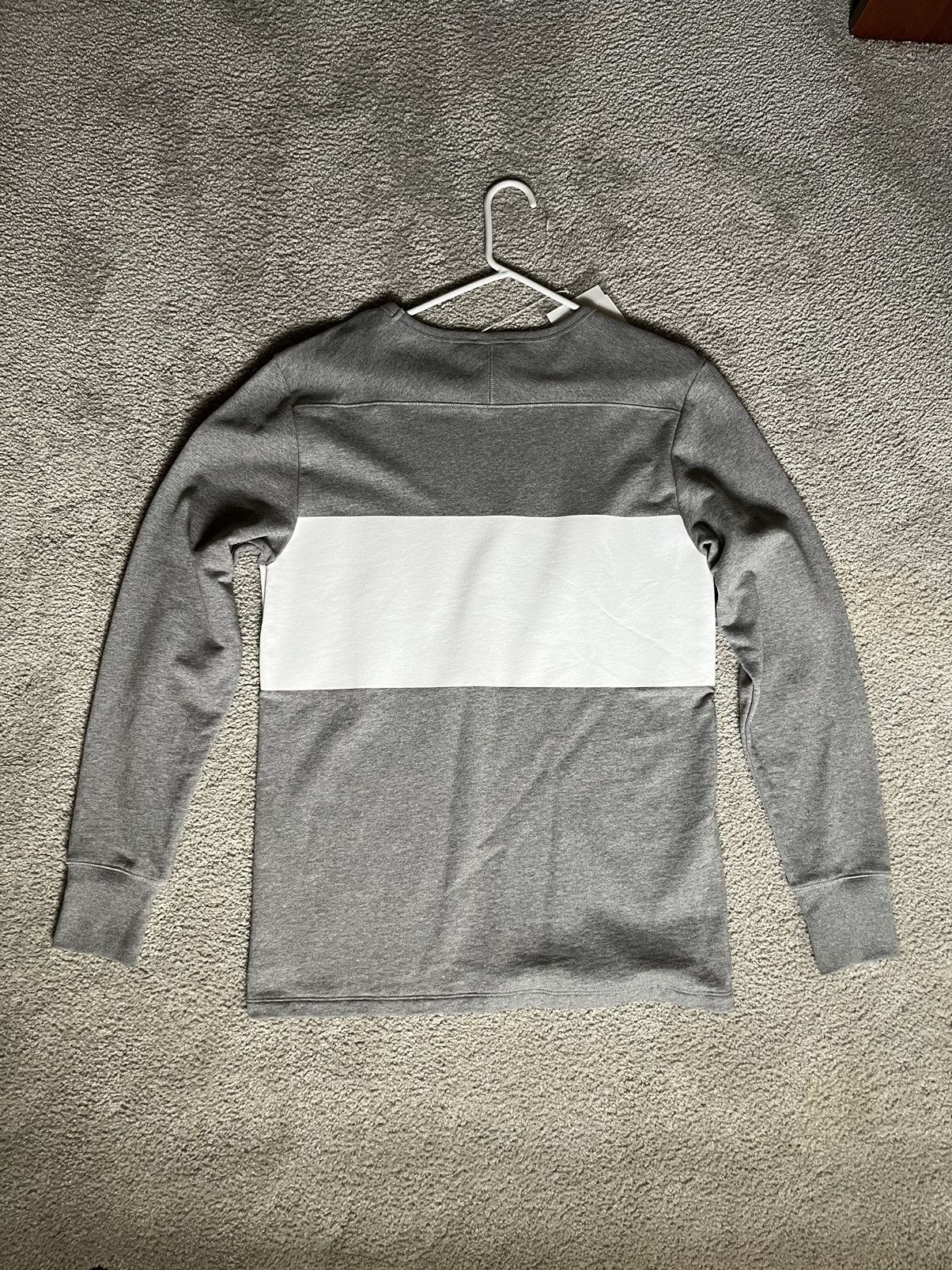 Acne Studios Acne Studios Crewneck Sweater *Brand New* Grey Size US L / EU 52-54 / 3 - 2 Thumbnail