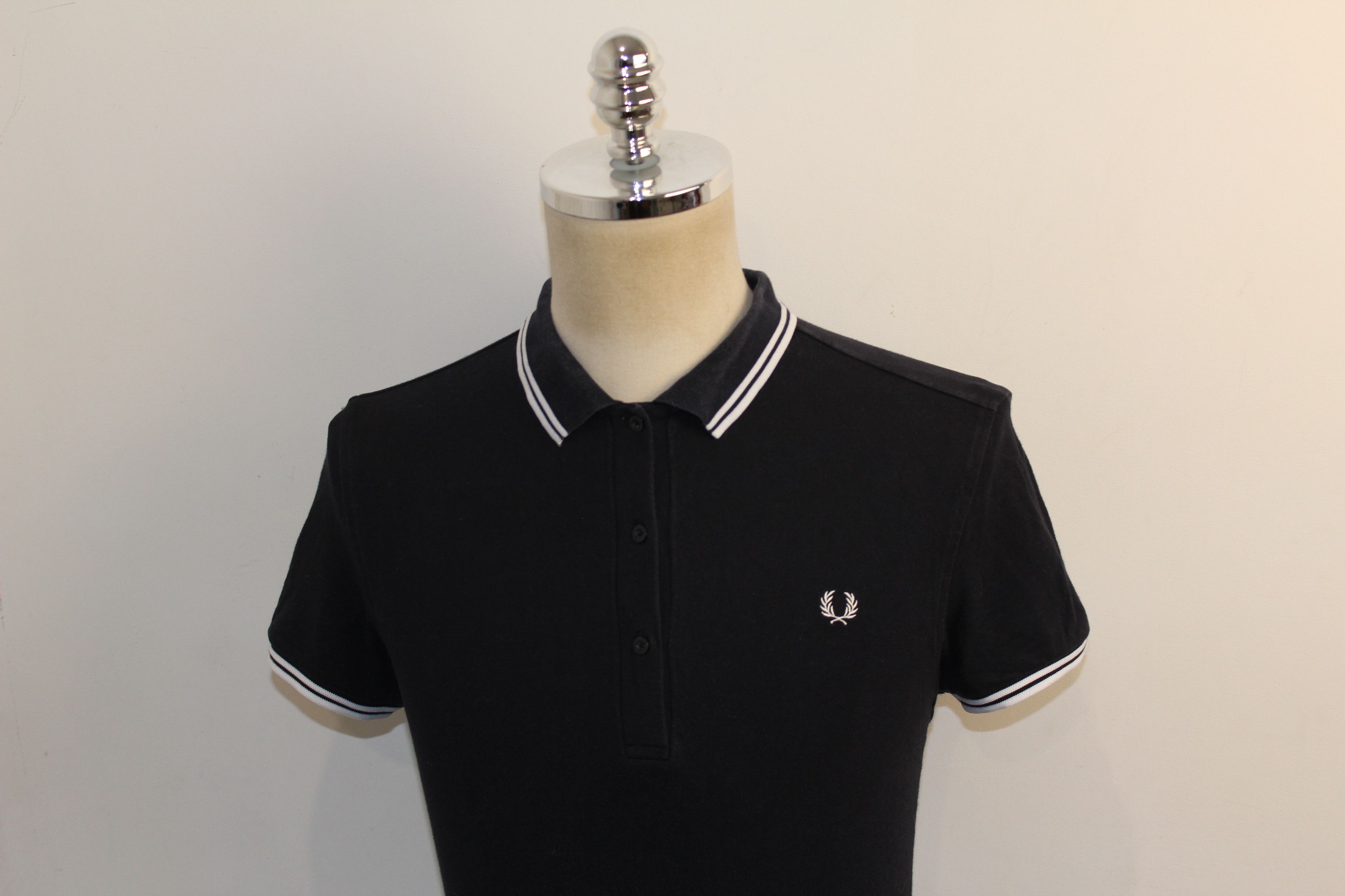Fred Perry Women's FRED PERRY Short Sleeve Blue Polo Shirt Size L / US 10 / IT 46 - 4 Thumbnail