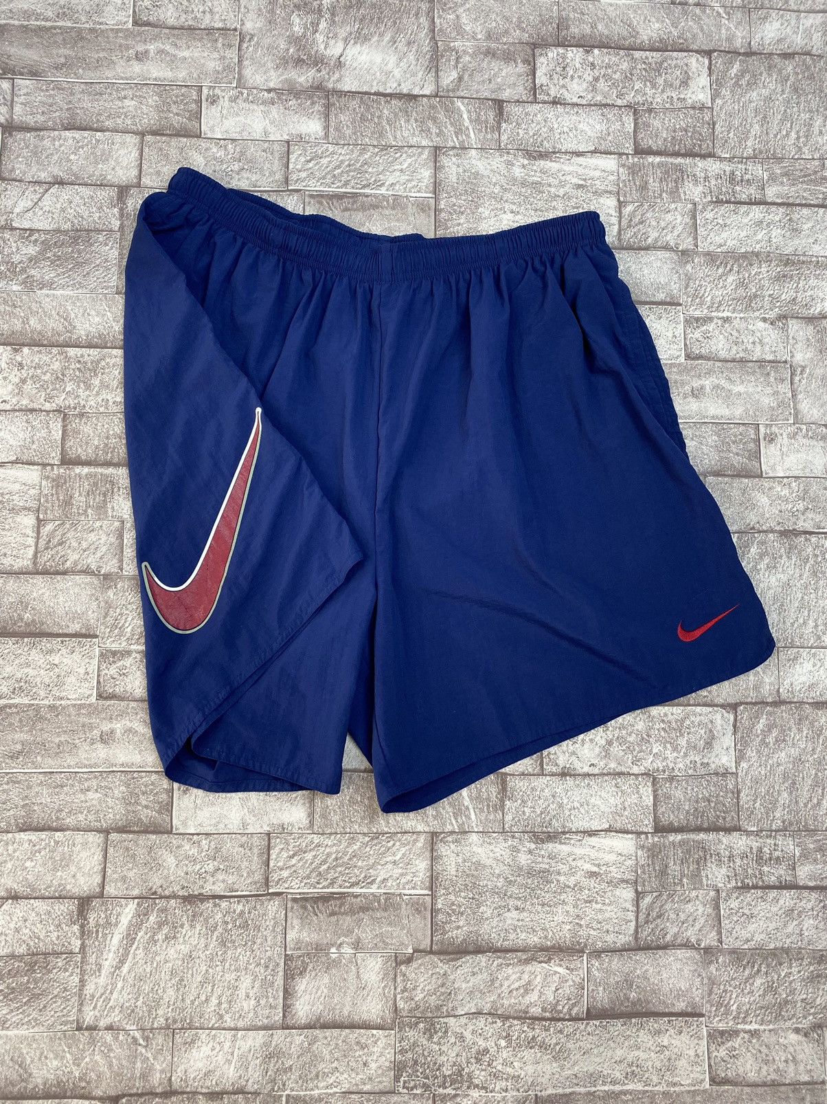 Japanese Brand × Nike Hype Nylon Nike Shorts Y2k style XXL Size US 38 / EU 54 - 1 Thumbnail