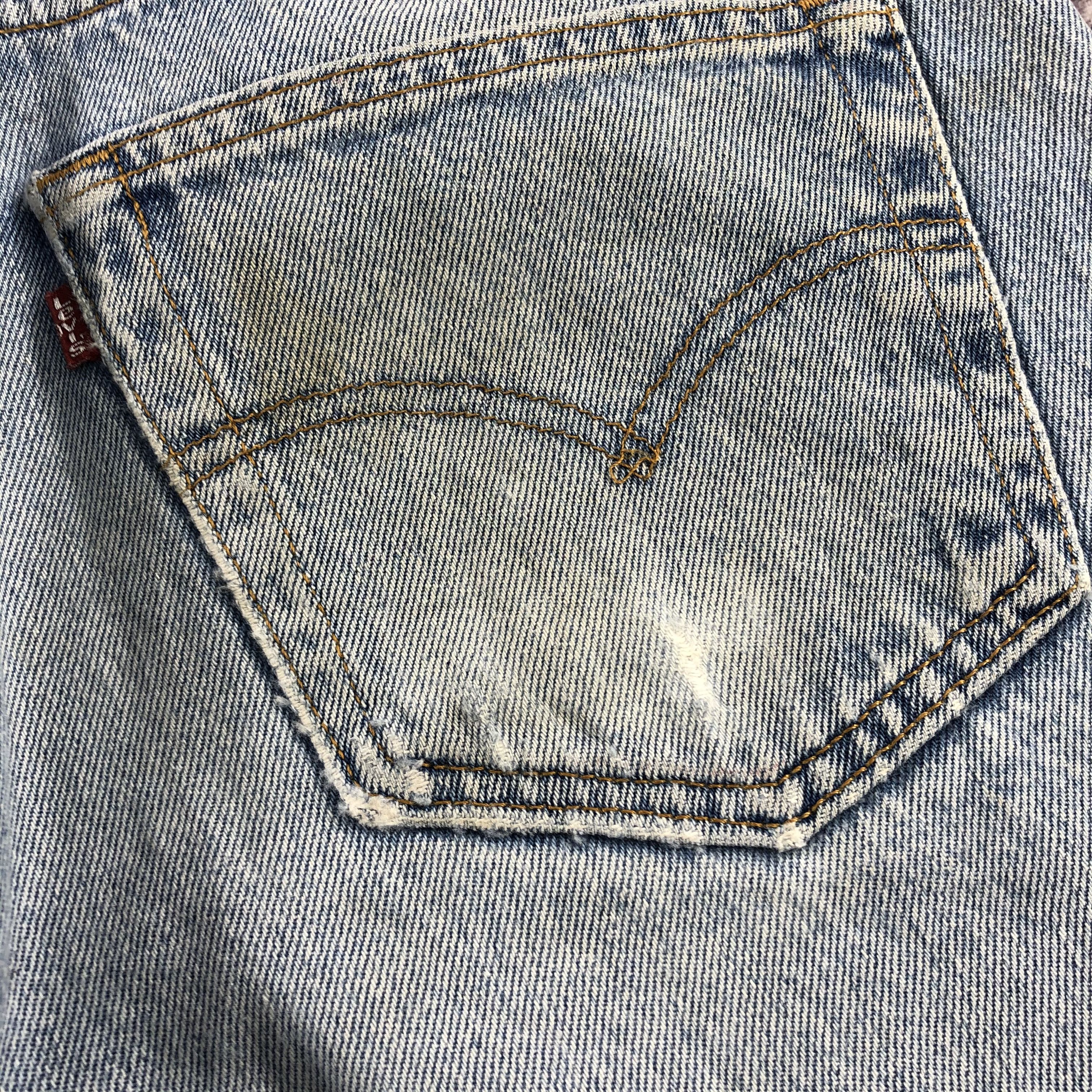 Levi's × Vintage 90s Vintage Light Wash Levis 501 Jeans-JM2595 Size US 33 - 9 Thumbnail