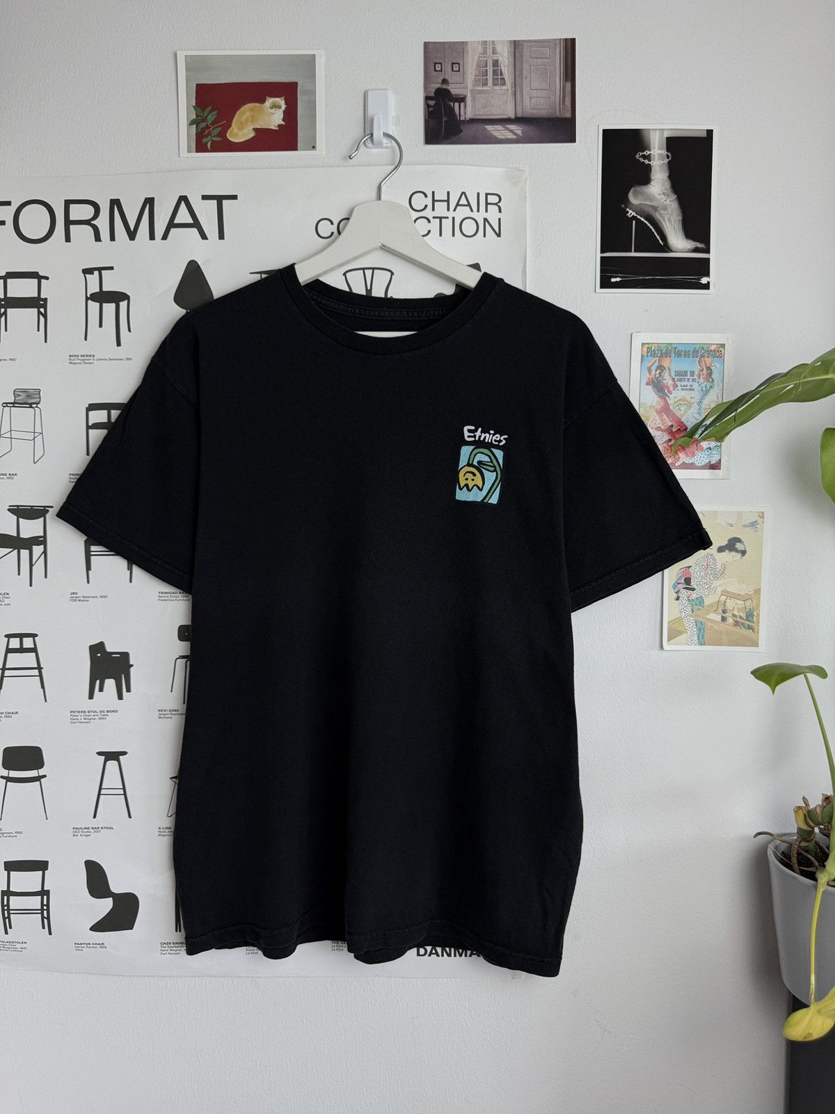 Etnies Etnies flower logo baggy t-shirt M designer skateboard rare Size US M / EU 48-50 / 2 - 1 Thumbnail