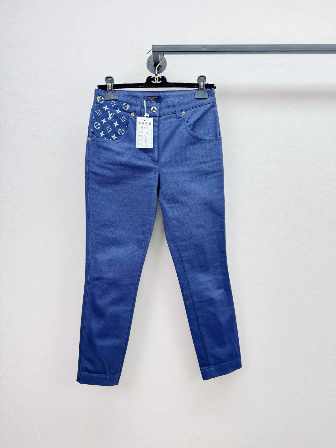 Louis Vuitton Louis Vuitton Women's Denim Jeans Size 36" / US 14 / IT 50 - 1 Thumbnail