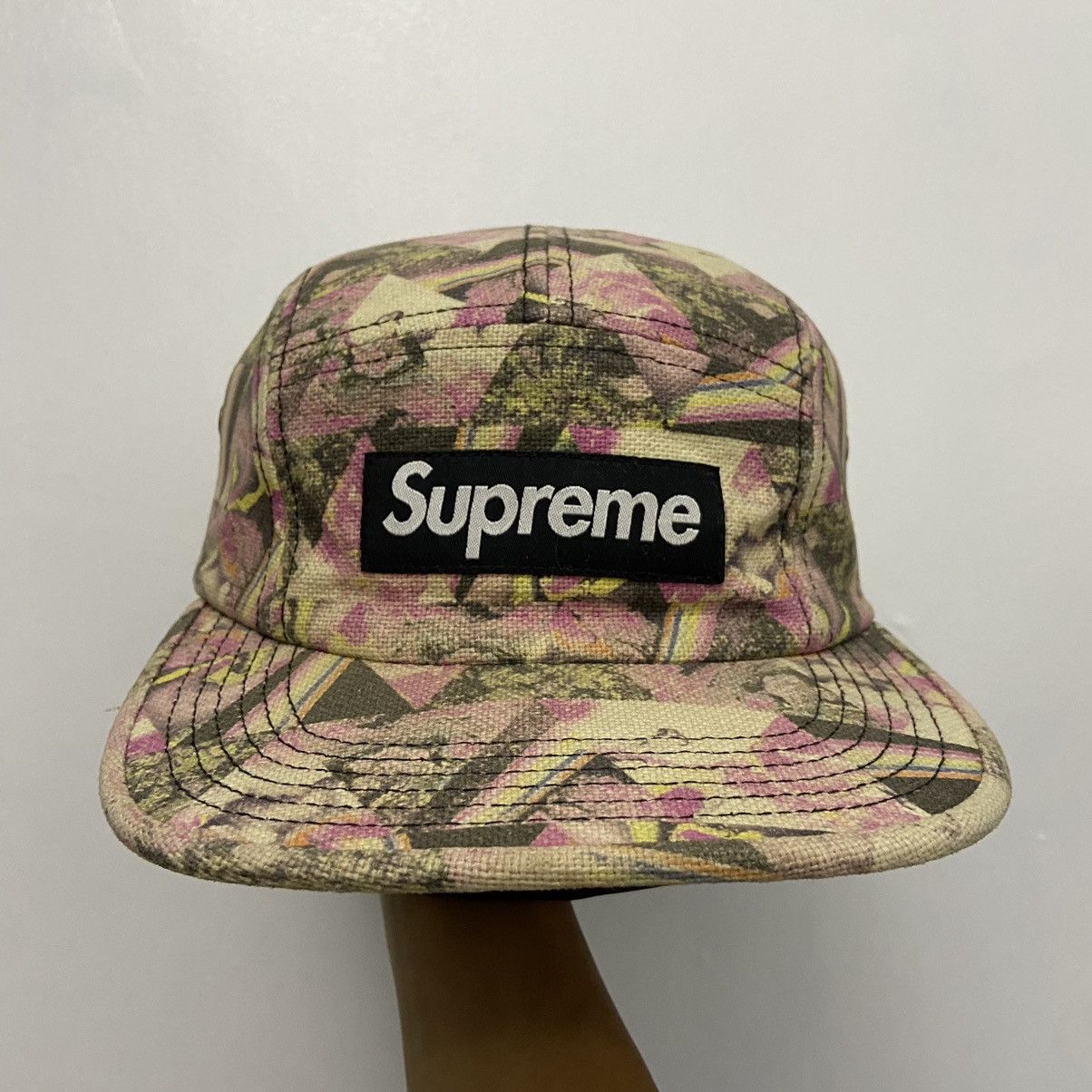 新品未使用 Supreme Thorgerson Camp Cap Box Supreme Supreme Thorgerson/Pink Floyd Camp Cap | Grailed