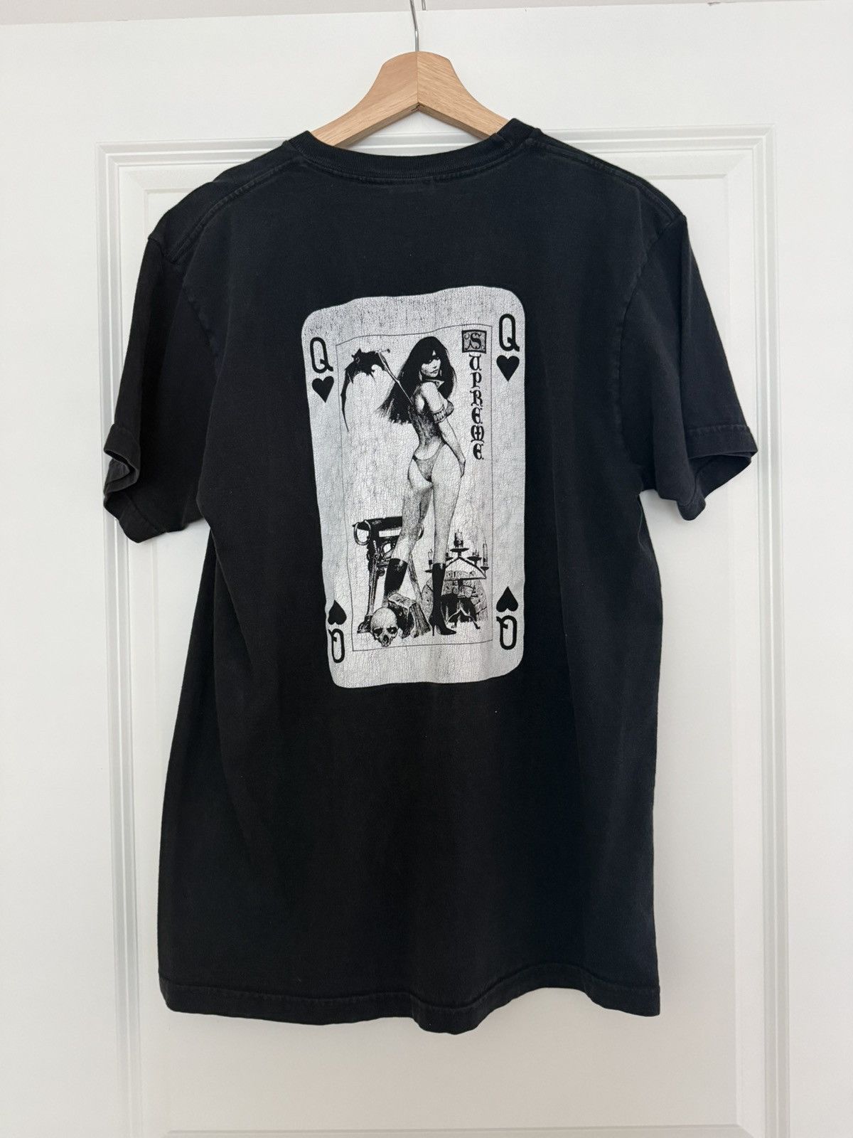 Supreme SUPREME VAMPIRELLA CARD TEE SIZE LARGE Size US L / EU 52-54 / 3 - 1 Thumbnail