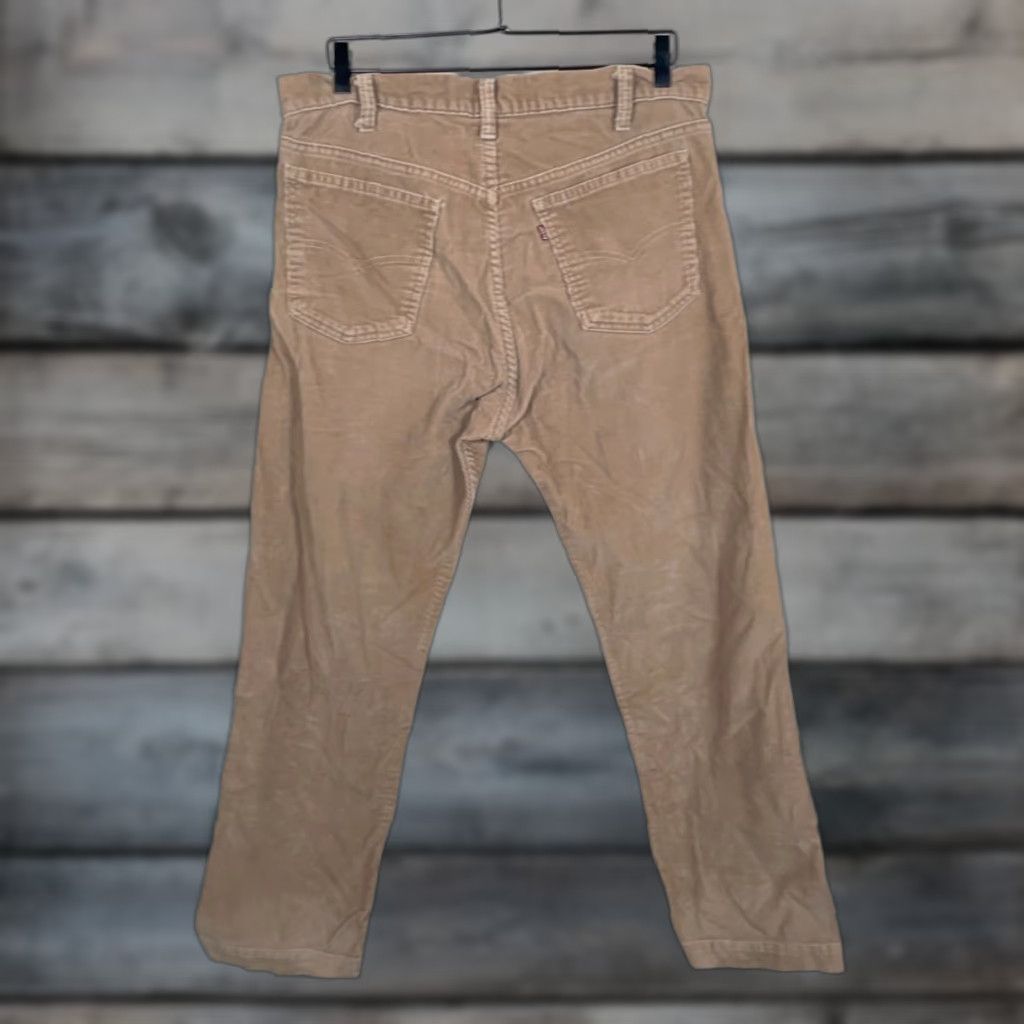 Levi's VINTAGE Levi's 521 Corduroy Pants Men's 35 x 28 Beige Tapered 80s Retro Size US 35 - 1 Thumbnail