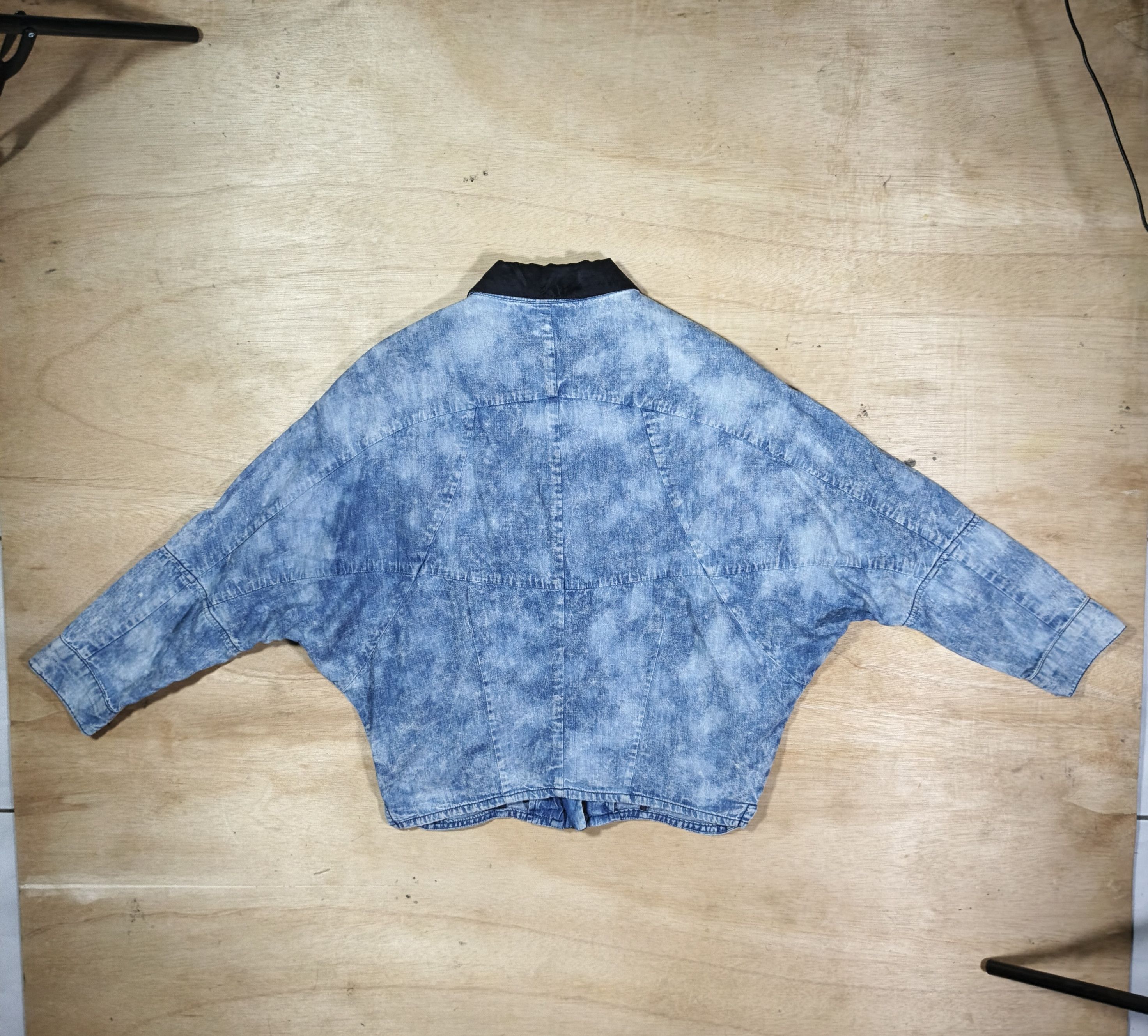 Codes Combine Codes Combine Acid Wash Oversized Batwing Size M / US 6-8 / IT 42-44 - 5 Thumbnail