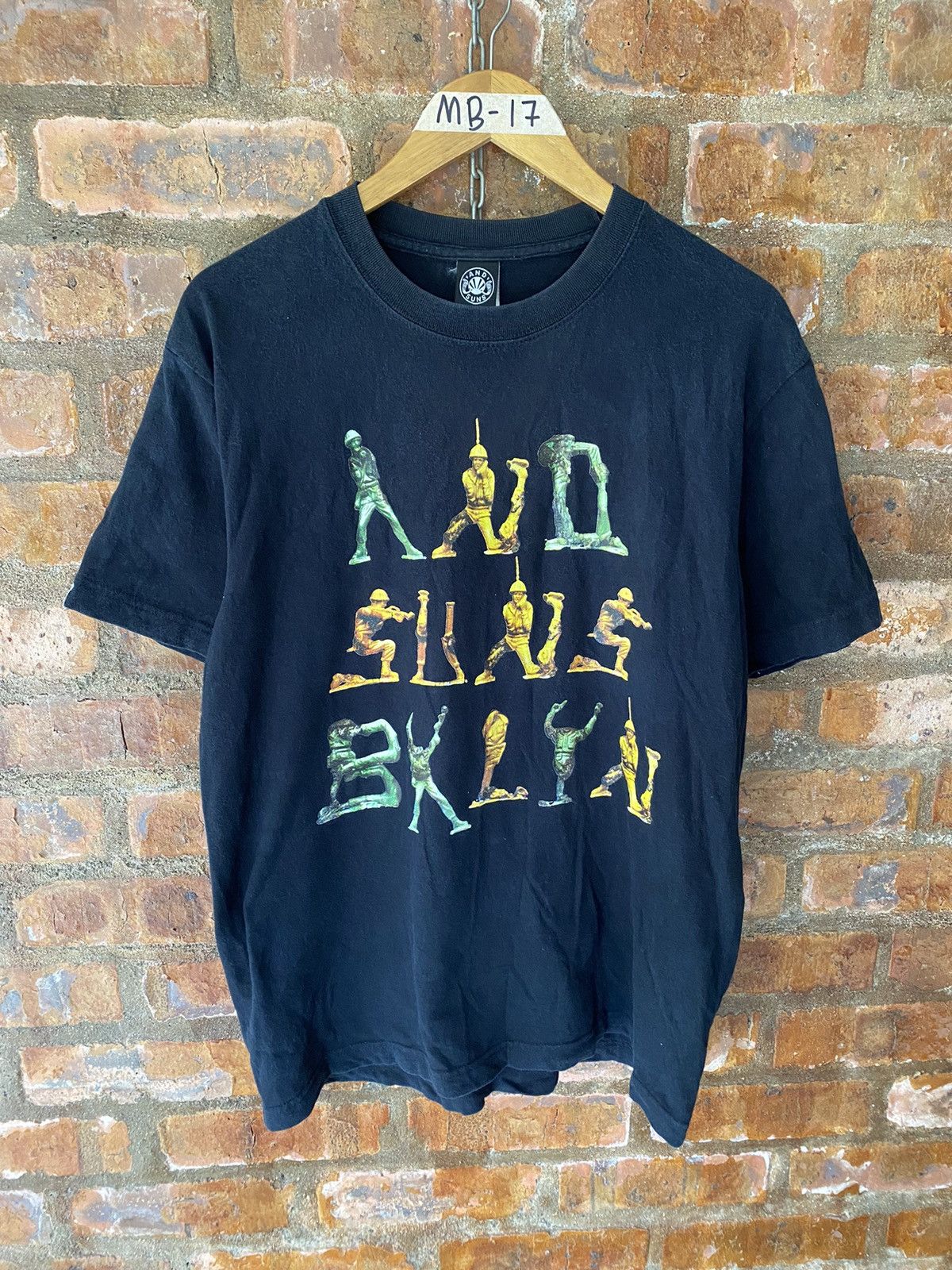 ANDSUNS 2000 Andsuns Dead body logo tee Size US L / EU 52-54 / 3 - 2 Thumbnail