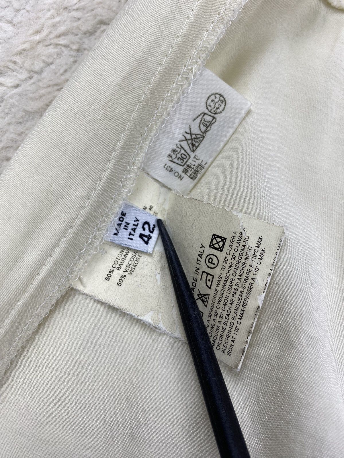 Maison Margiela Vintage 2000’s Maison Margiela MM6 Rayon Skirt Size 28" / US 6 / IT 42 - 9 Thumbnail