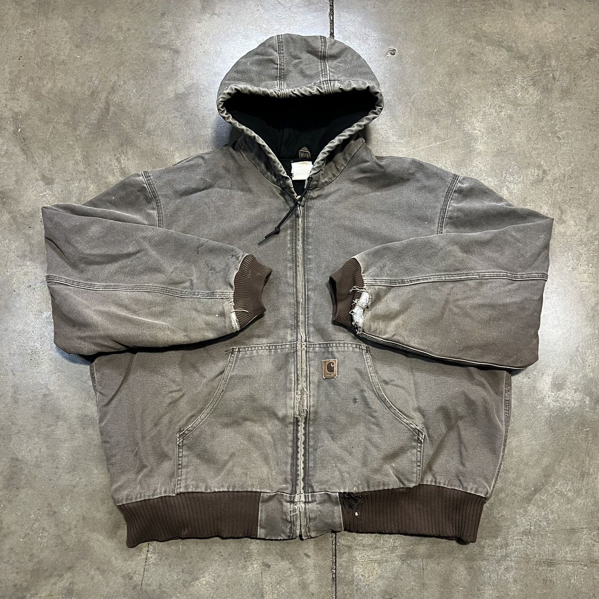 Carhartt × Vintage Vintage Y2K Carhartt Active Jacket Hooded Brown Faded Boxy Size US XL / EU 56 / 4 - 3 Thumbnail