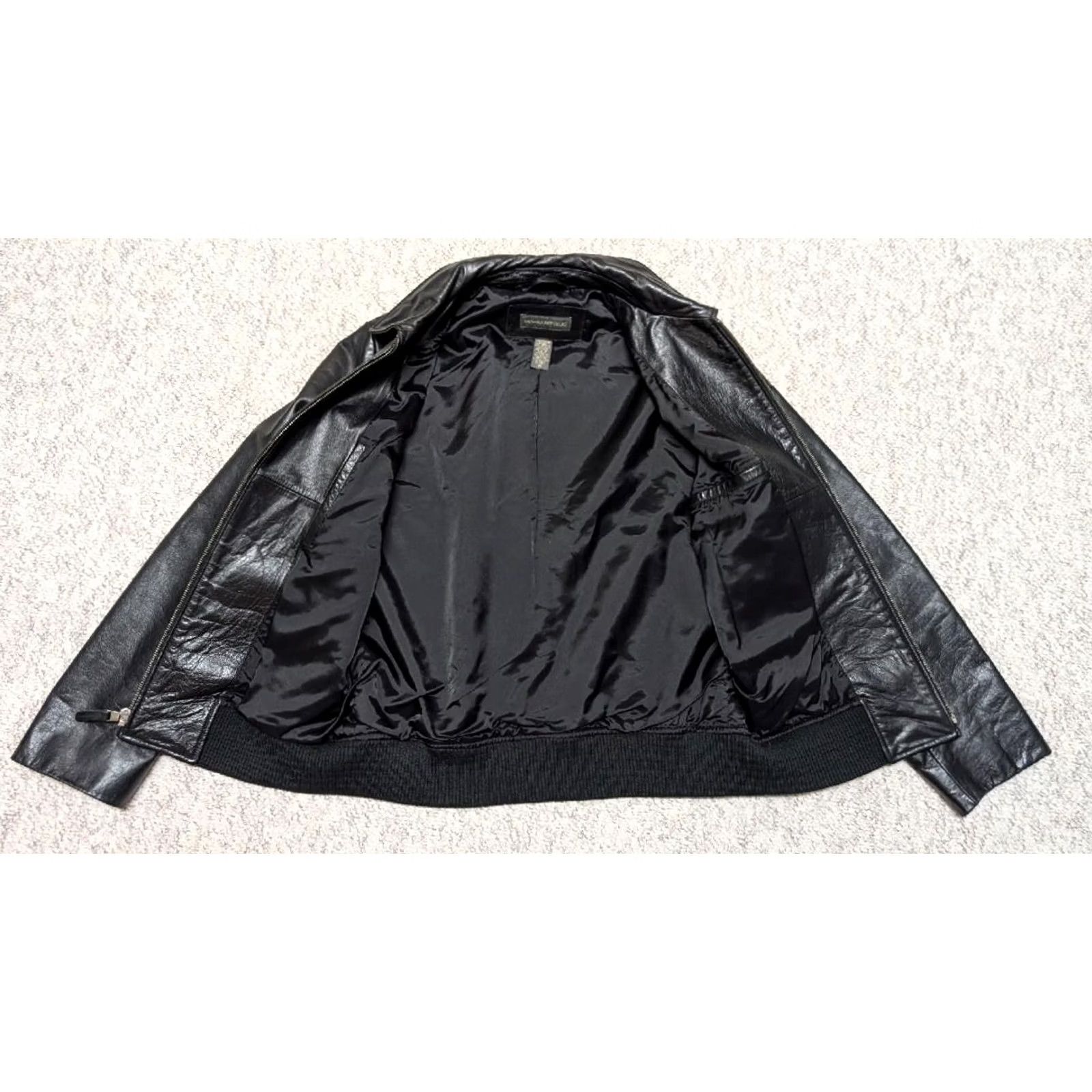 Banana Republic VINTAGE BANANA REPUBLIC black leather BOMBER jacket M goatskin cowhide 1990s Y2K Mens Size US M / EU 48-50 / 2 - 4 Thumbnail