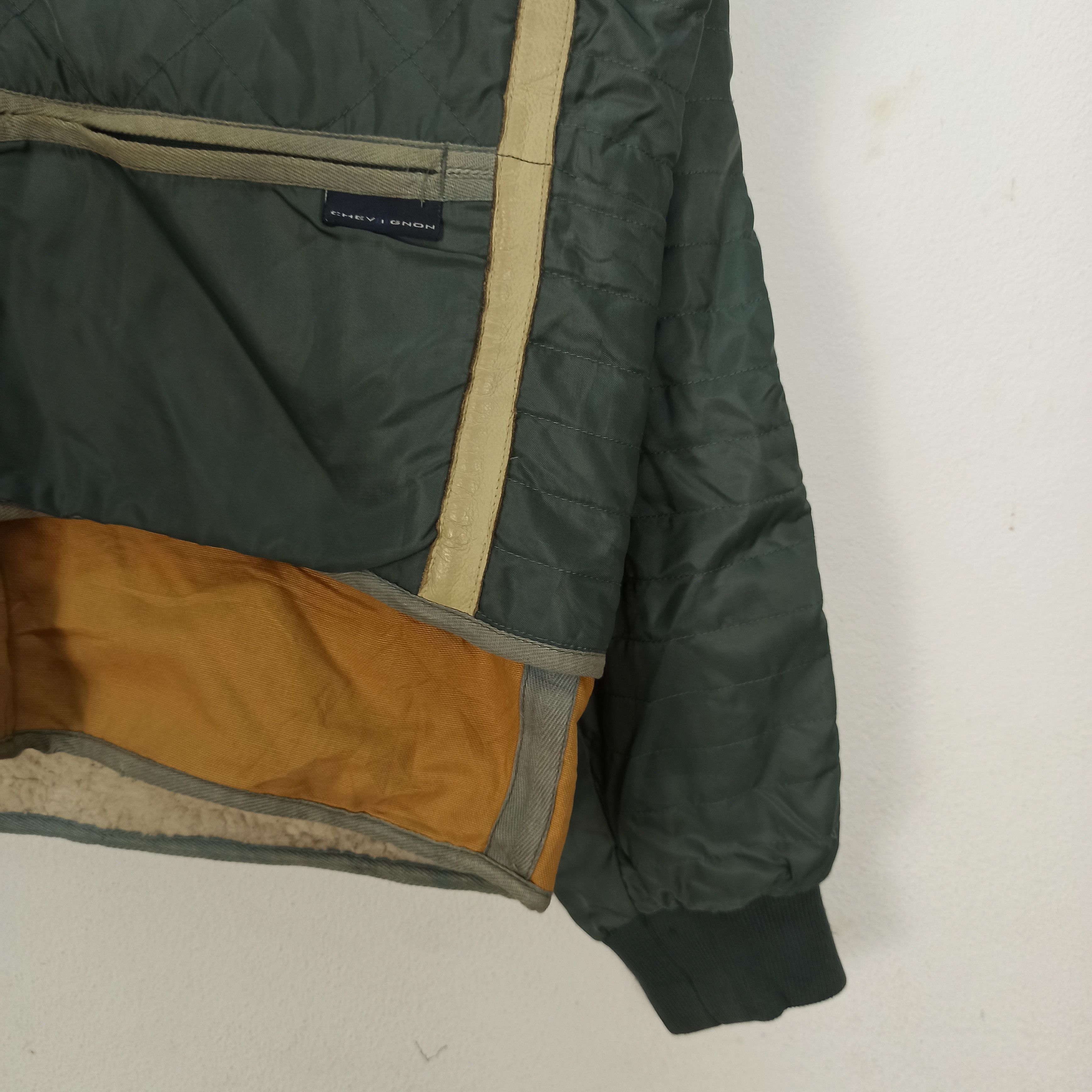 14th Addiction Vintage Chevignon Nylon Jacket Hoodie Fur Style LGB Size US L / EU 52-54 / 3 - 4 Thumbnail