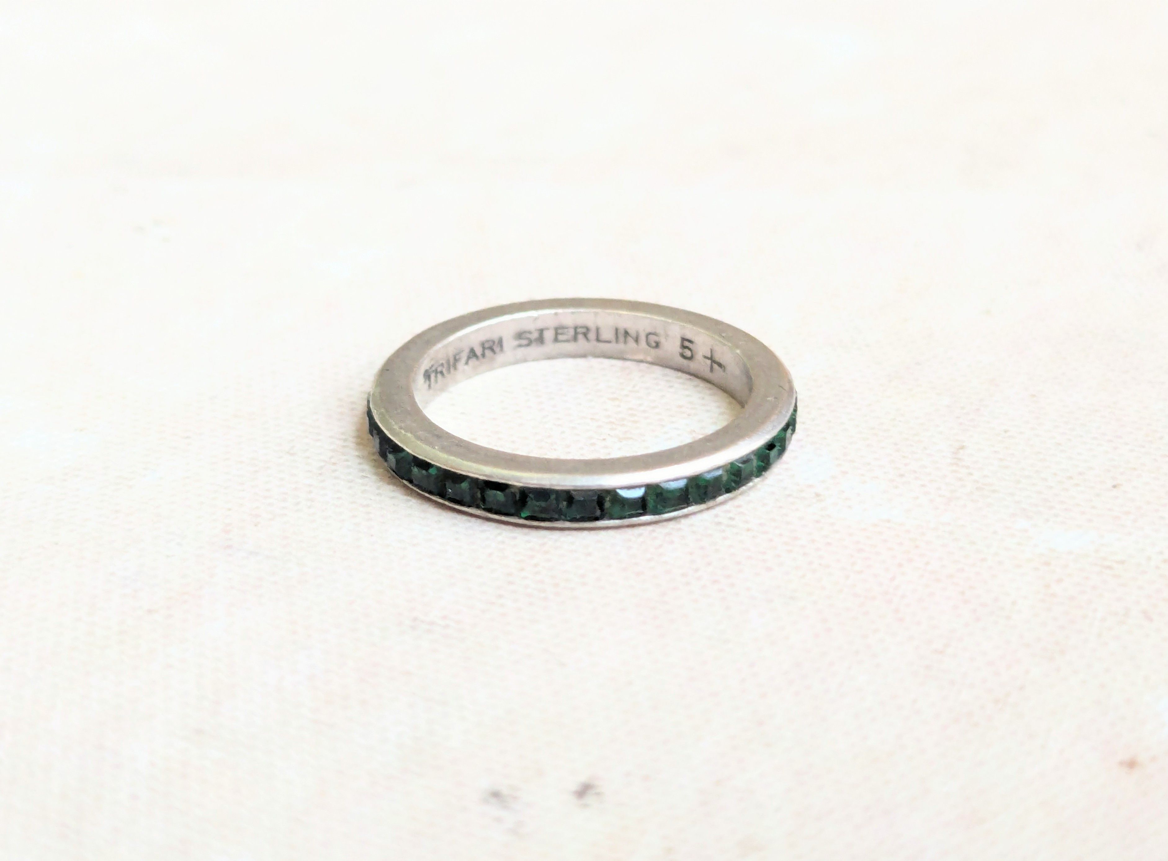 Sterling Silver Vintage Trifari Sterling Silver Signet Ring Eternity 5.5 Size ONE SIZE - 1 Thumbnail