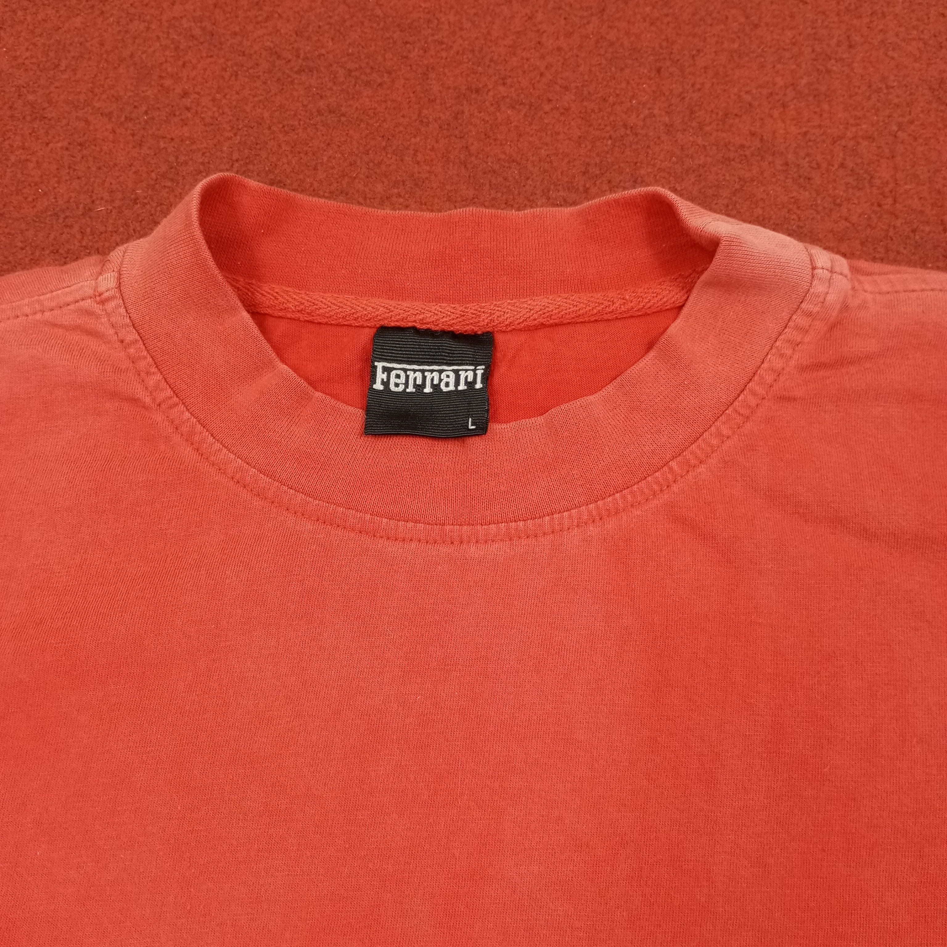 Ferrari × Vintage Ferrari Luxury Brand Racing Formula One F1 Tshirt Size US L / EU 52-54 / 3 - 5 Thumbnail