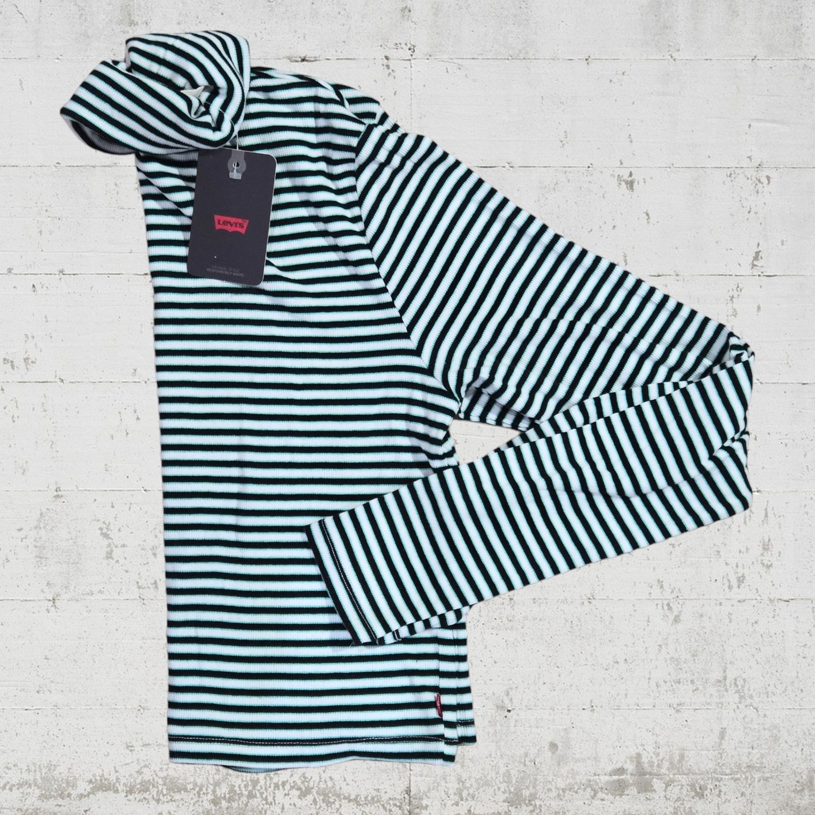 Levi's Levi's Striped Rib Knit Turtleneck Crop Top Small Y2K NWT Size S / US 4 / IT 40 - 6 Thumbnail
