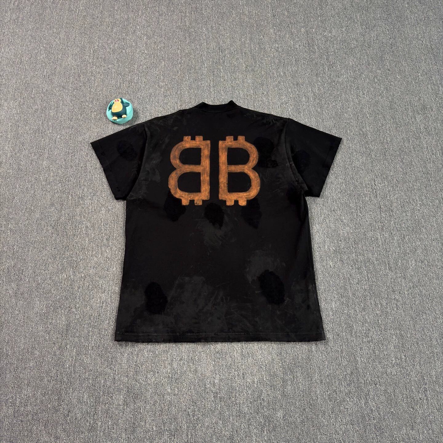 Balenciaga Balenciaga Bitcoin Print Black Short-Sleeve Tee 1 Mint Size US S / EU 44-46 / 1 - 2 Thumbnail
