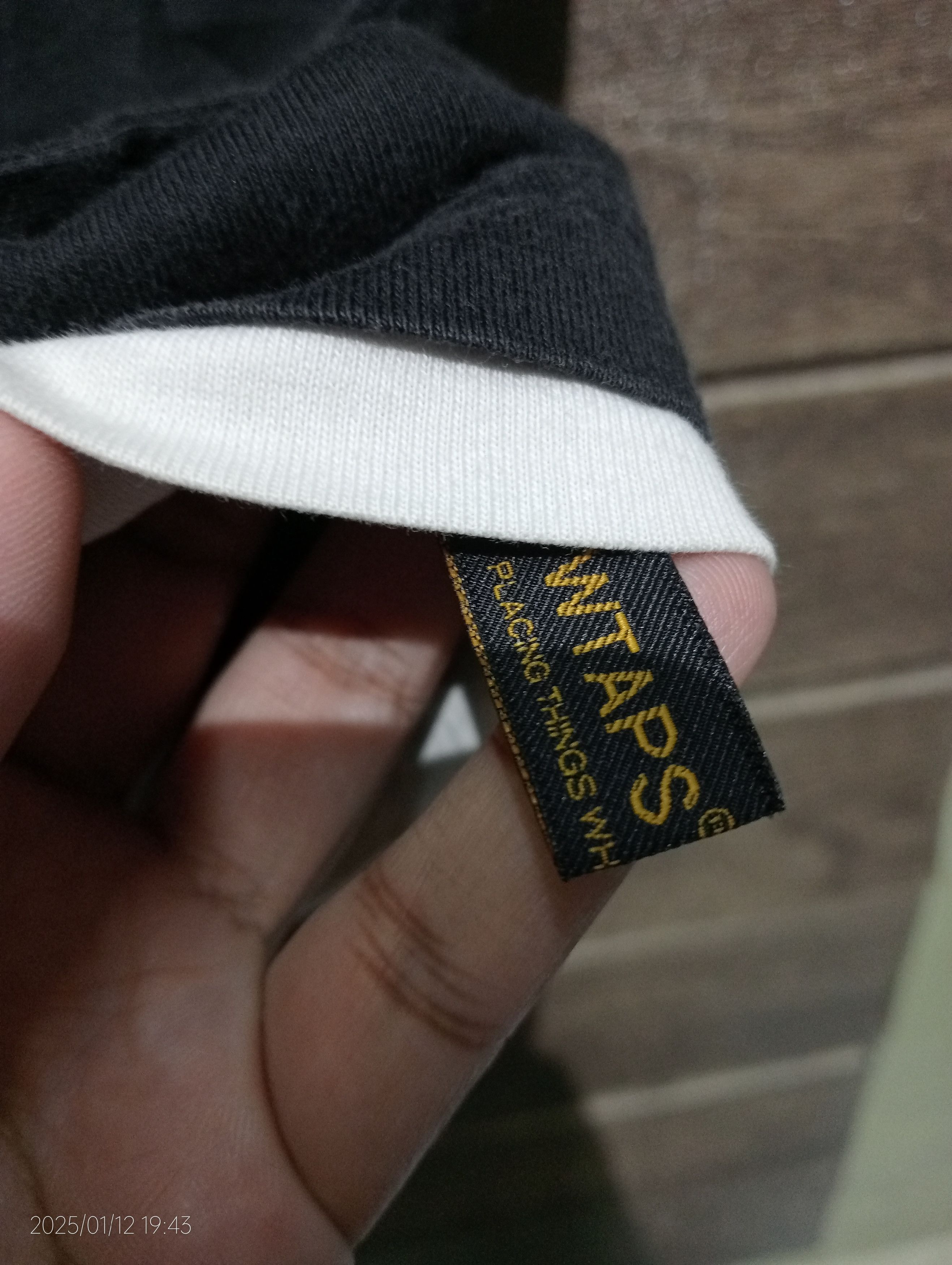 Wtaps Vintage WTAPS Single Pocket Tee Plain Tee Very Rare Size US M / EU 48-50 / 2 - 2 Thumbnail