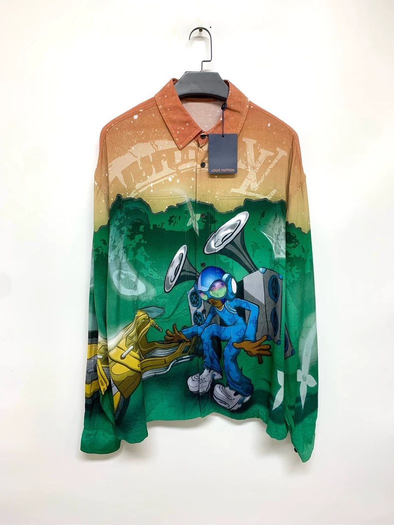 Louis Vuitton Louis Vuitton Alien Stereo Print Shirt Size US XL / EU 56 / 4 - 1 Thumbnail