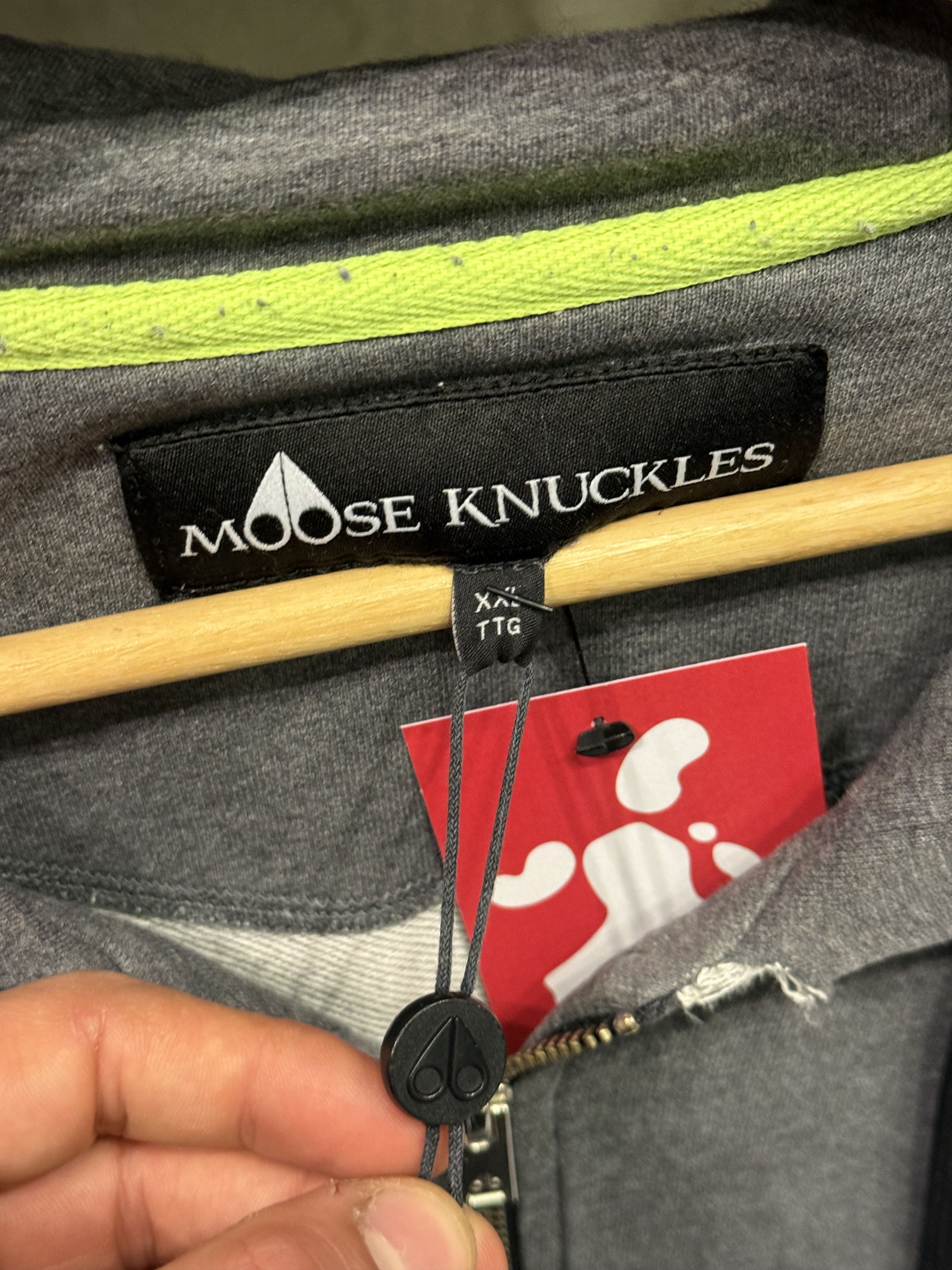 Moose Knuckles Moose Knuckles gray emblem logo zip hoodie Size US XXL / EU 58 / 5 - 10 Thumbnail