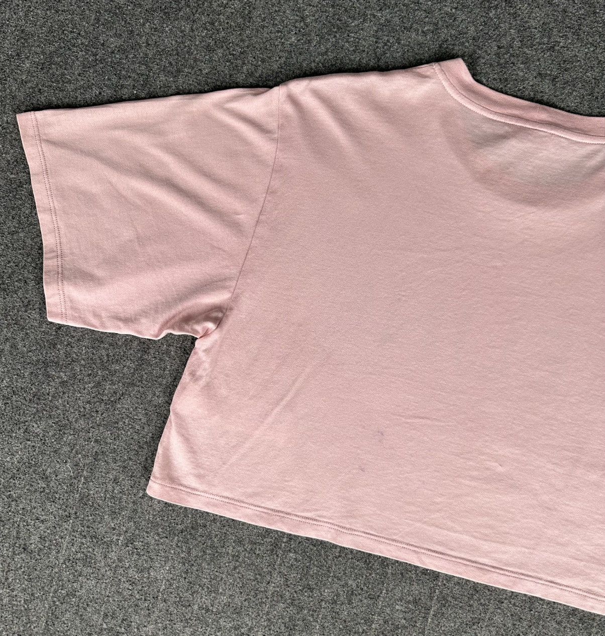 Celine Celine - Hedi Slimane S/S21 Cropped T-shirt - Light Rose Size M / US 6-8 / IT 42-44 - 7 Thumbnail