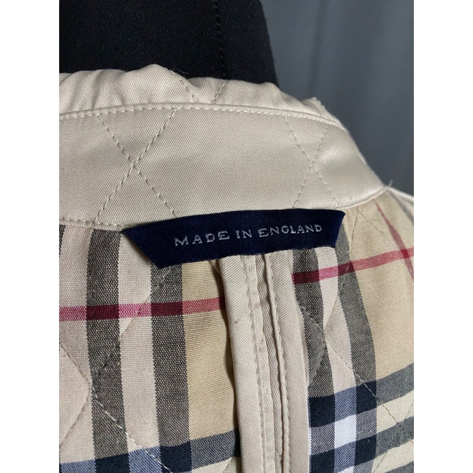 Burberry Burberry Nova Check Lining Women's Beige Quilted Jacket Size Size S / US 4 / IT 40 - 10 Thumbnail