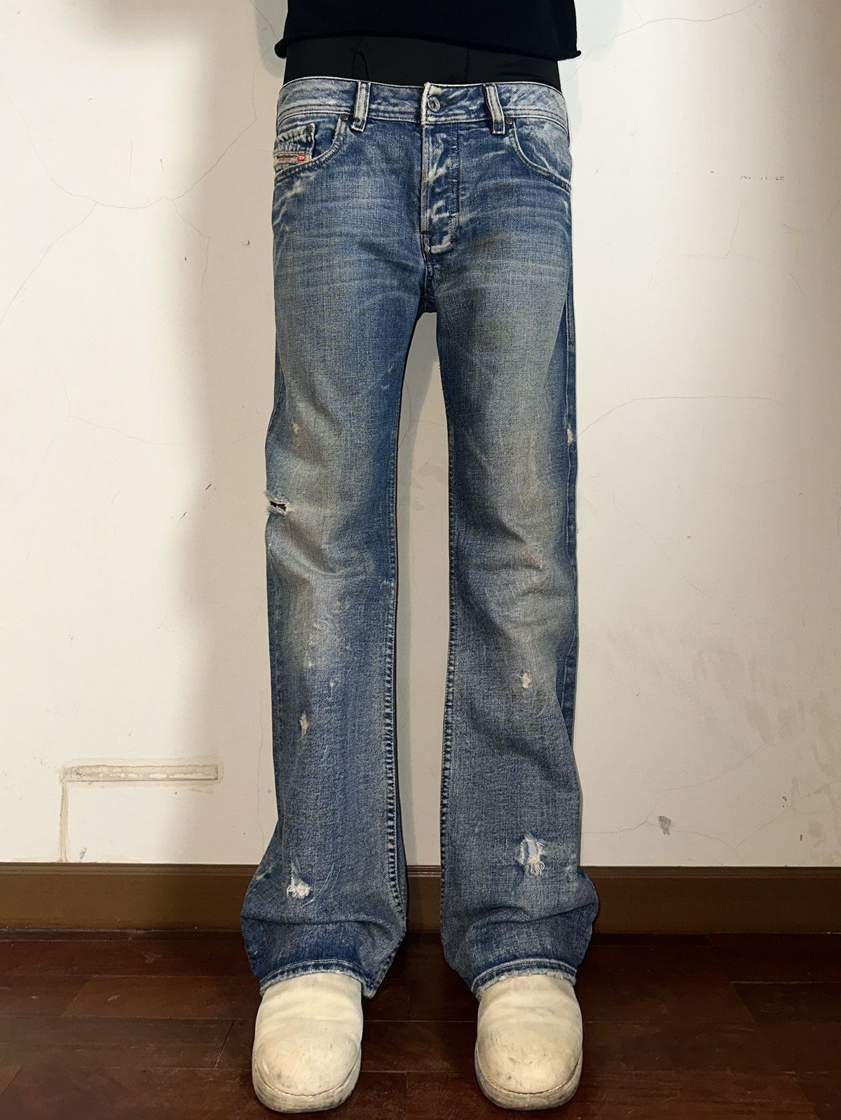Diesel Diesel Flared Distressed Zathan Denim Size US 32 / EU 48 - 1 Thumbnail