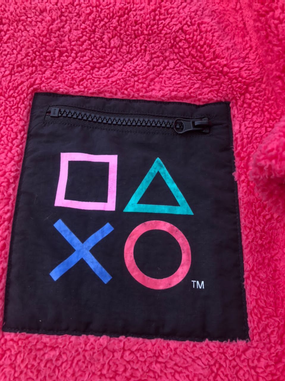 GU × Playstation Gu X Playstation SpellOut Fleece Sweatshirt Size US M / EU 48-50 / 2 - 4 Thumbnail
