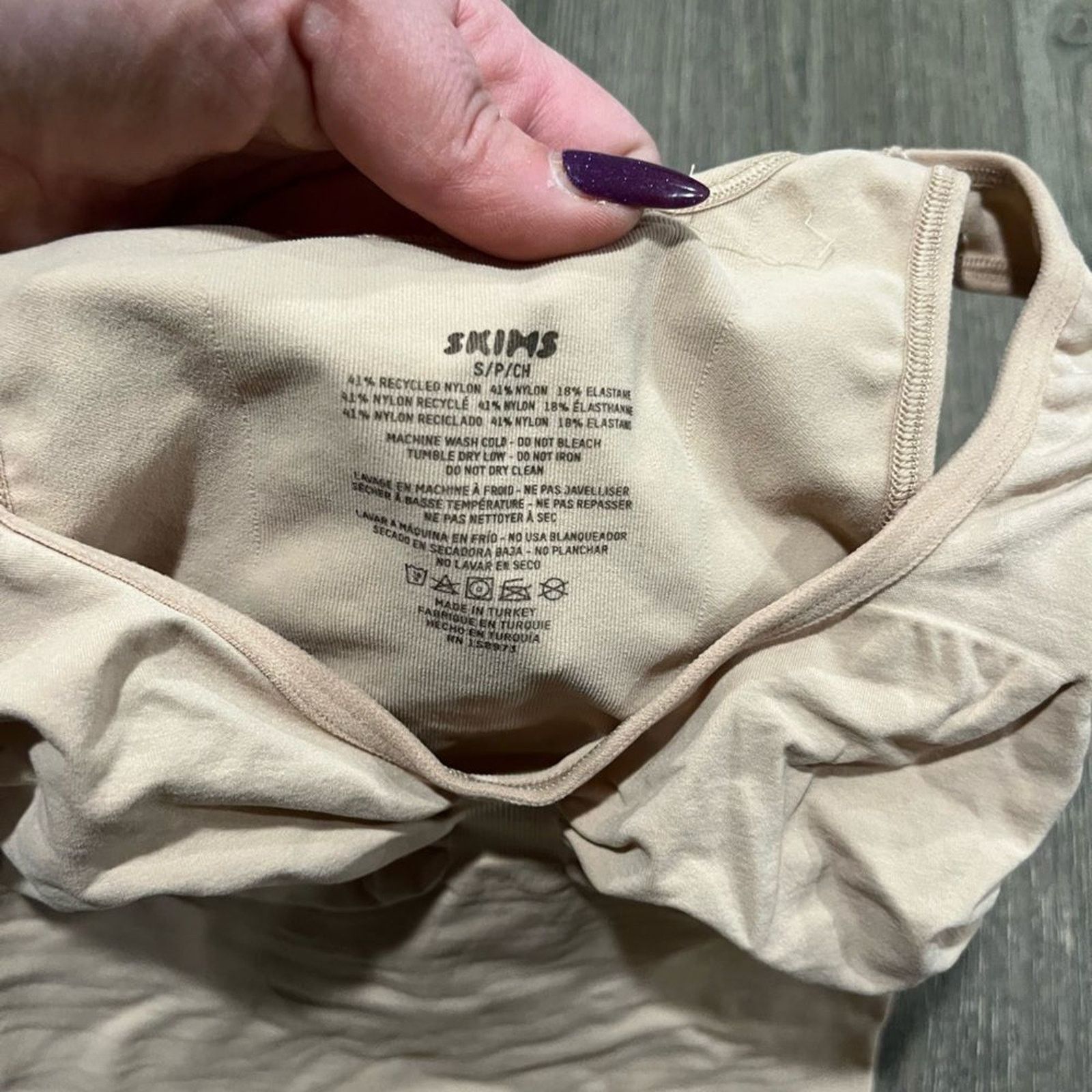 SKIMS NWOT Skims Shapewear Seamless Sculpt Brief Thong Bodysuit S Size ONE SIZE - 2 Thumbnail