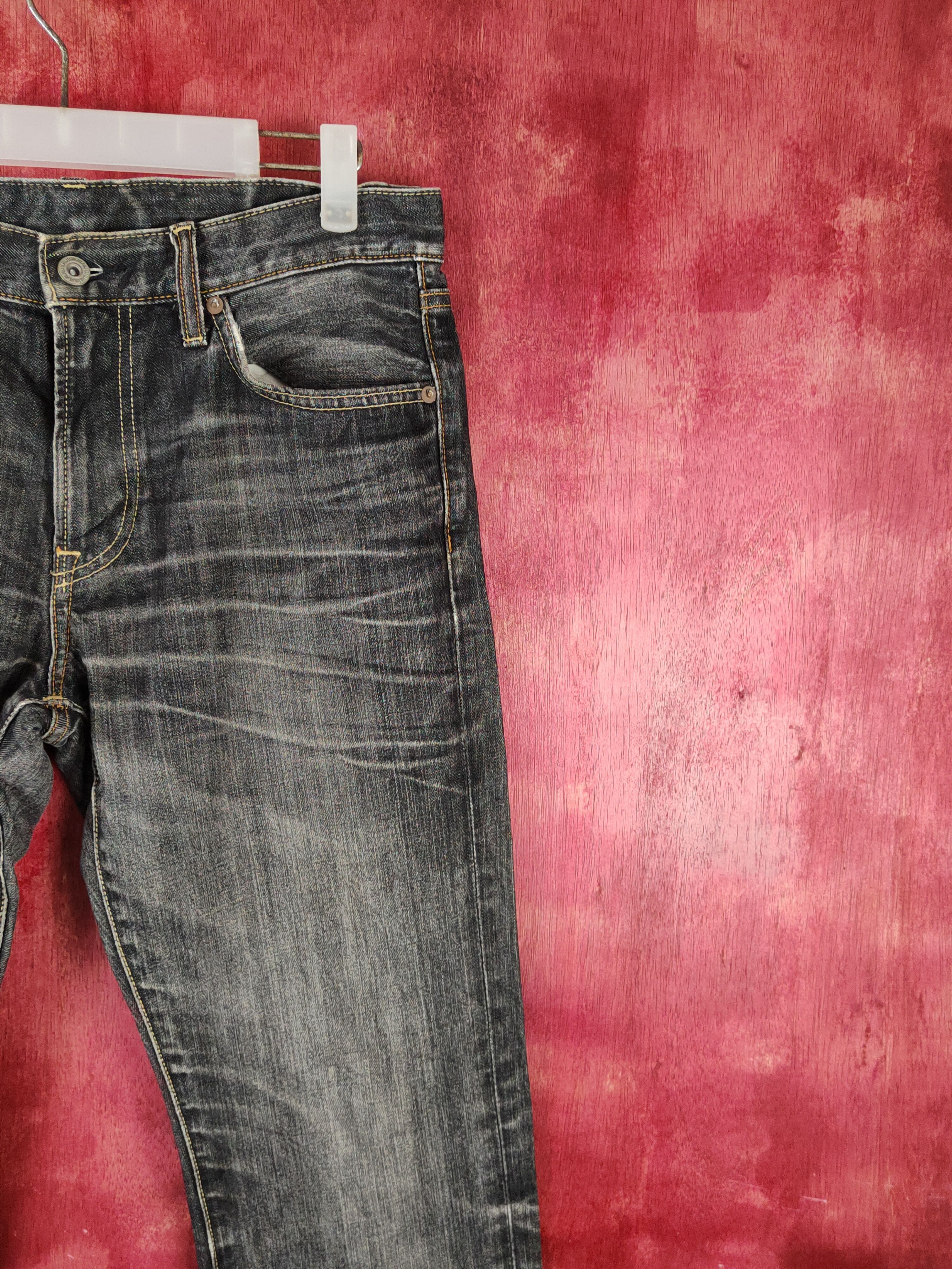 Japanese Brand Uniqlo Black Faded distressed ripped jeans Denim #S1604 Size US 30 / EU 46 - 5 Thumbnail