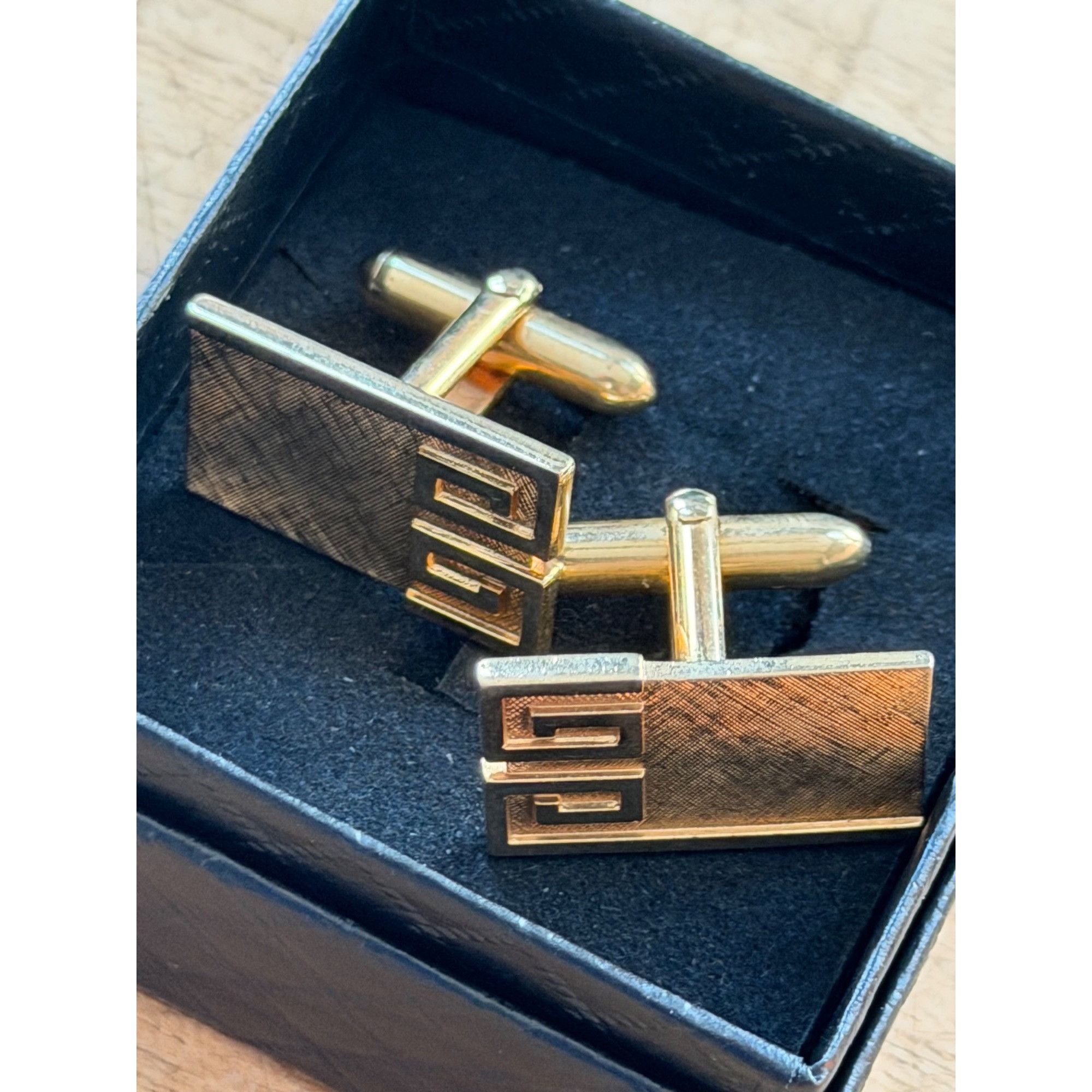 Other Gold-Tone Rectangular Greek Key Design Cufflinks Vintage Sty Size ONE SIZE - 1 Thumbnail