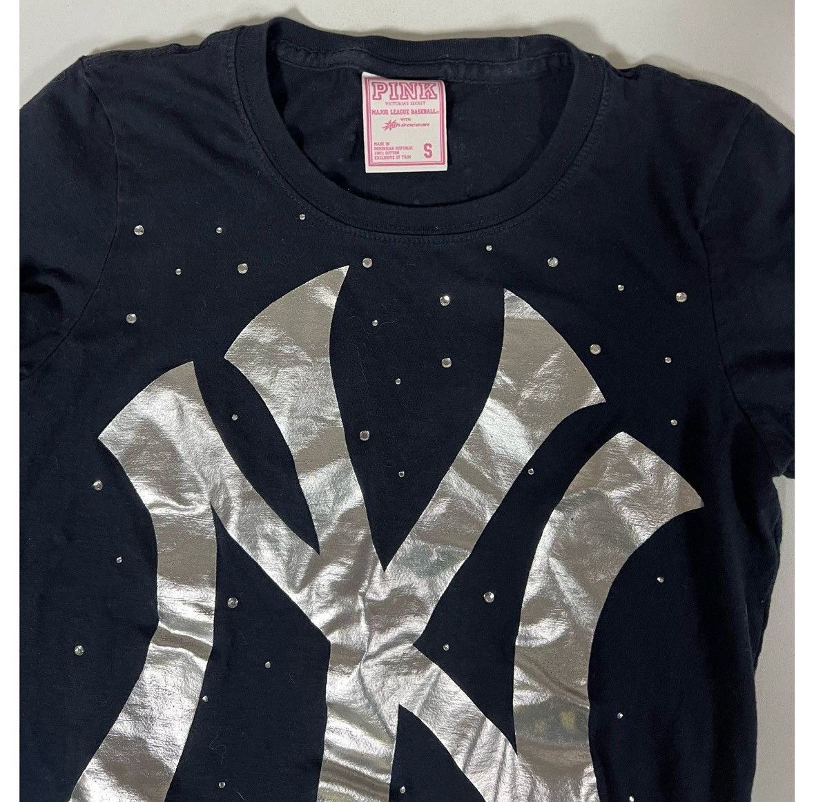 Victoria's Secret Navy Blue ‘NY Yankees: Bronx Bombers’ Shirt Top Tee Size S⚾️✨ Size S / US 4 / IT 40 - 3 Thumbnail