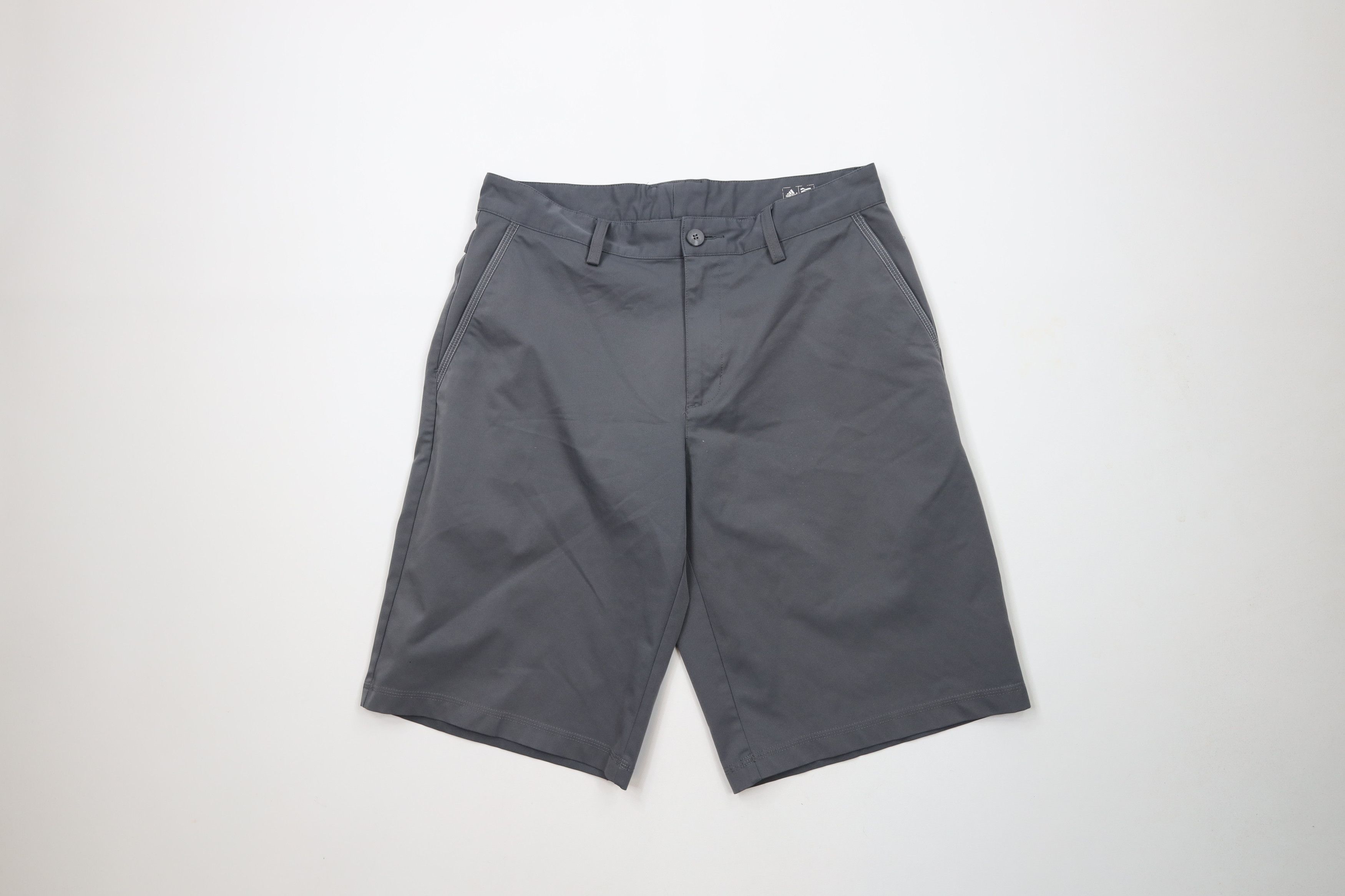 Adidas × Vintage Adidas Golf Spell Out Vented Tech Golfing Chino Shorts Gray Size US 30 / EU 46 - 1 Thumbnail