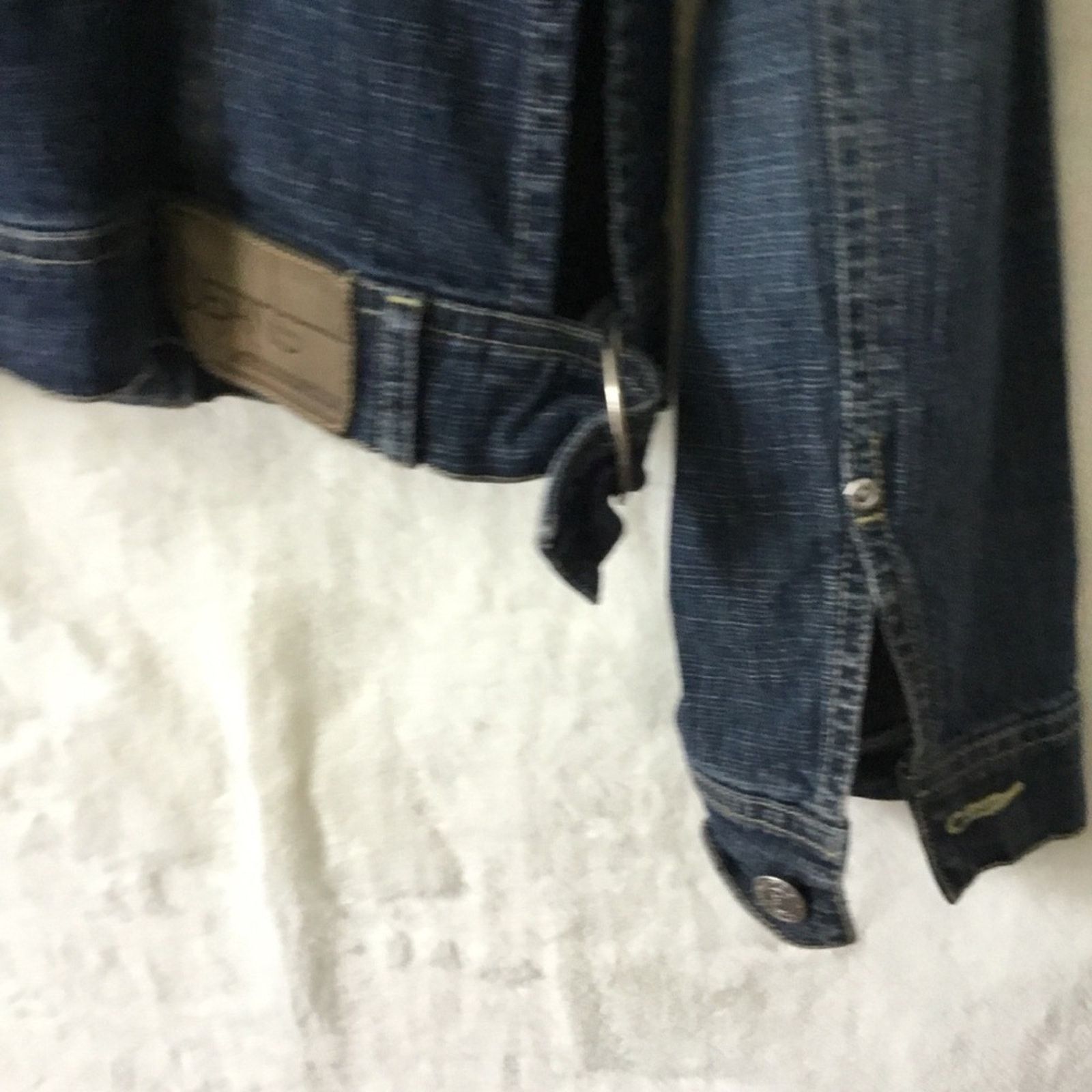 Bcbgmaxazria BCBGMaxAzria Jeans Cropped Jean Jacket Size XS / US 0-2 / IT 36-38 - 14 Thumbnail