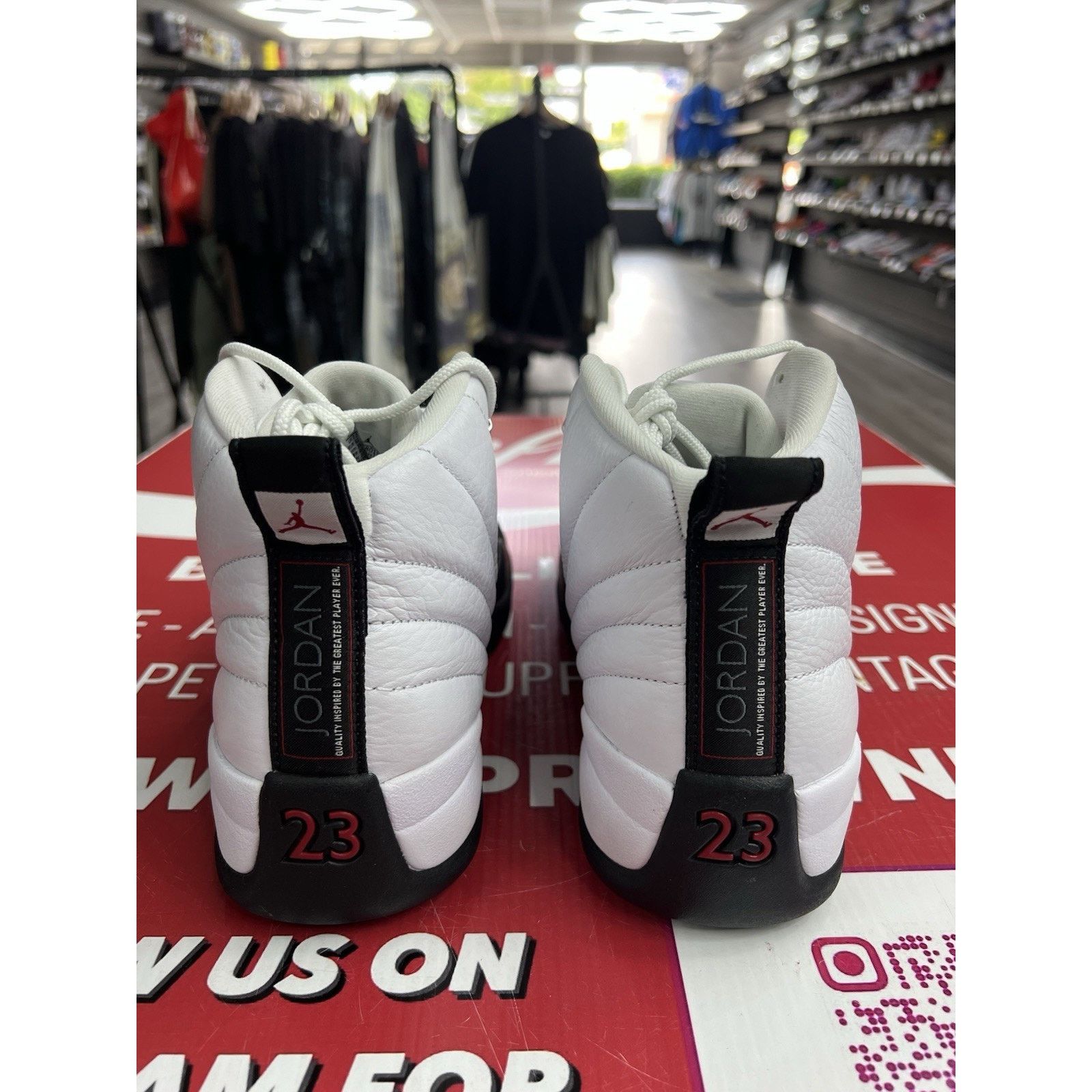 Jordan Brand Air Jordan 12 Retro Taxi Flip Size 8.5 (CT8013-162) Size US 8.5 / EU 41-42 - 5 Thumbnail