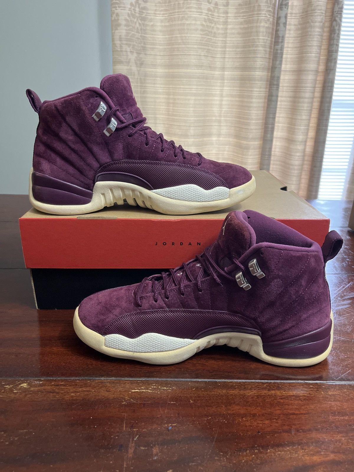 Jordan Brand Jordan 12 Retro Bordeaux Size US 10.5 / EU 43-44 - 3 Thumbnail