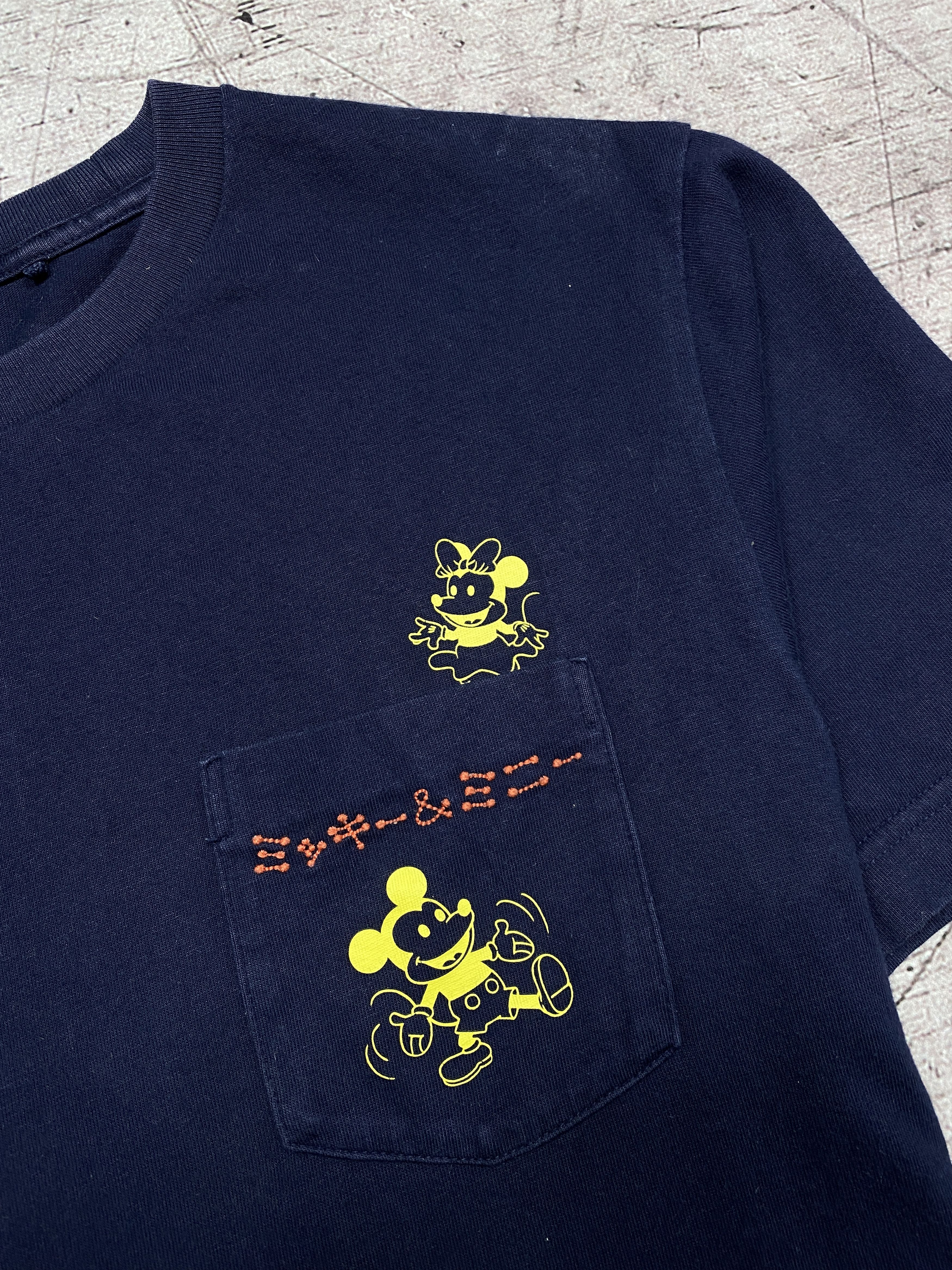 Disney × Uniqlo Uniqlo x Disney Mens Crew Neck T-Shirt Size US S / EU 44-46 / 1 - 3 Thumbnail