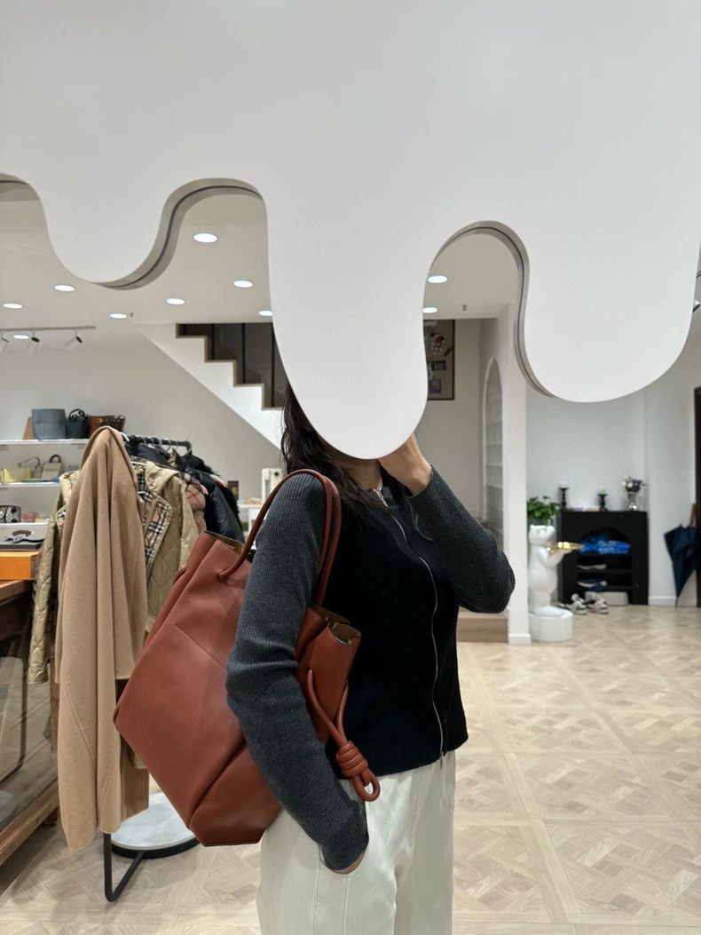 Loewe loewe Caramel coloured cowhide tote bag 2503-Nextarrow Size ONE SIZE - 7 Thumbnail