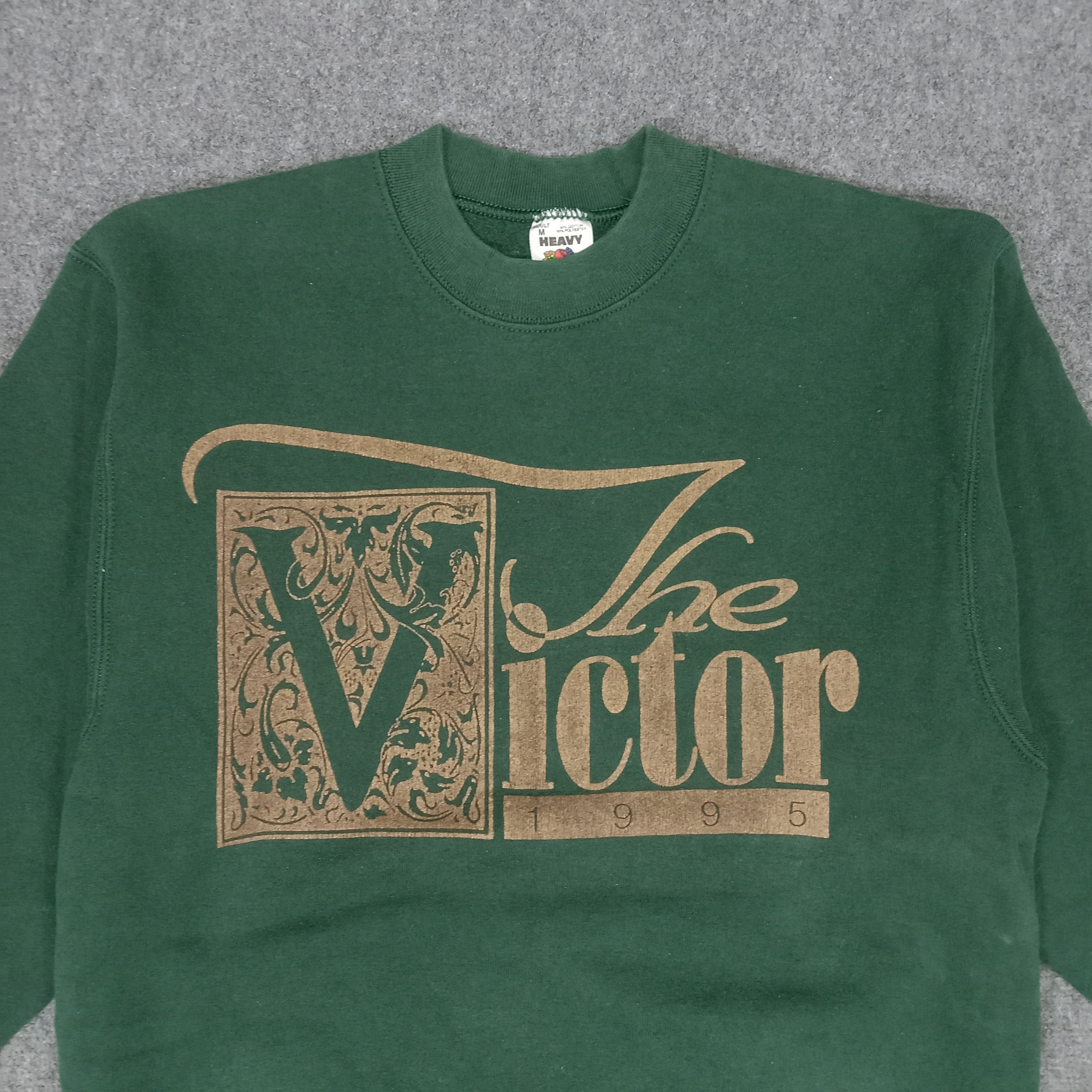 Vintage The Victor 1995 American College Sweatshirt Size US S / EU 44-46 / 1 - 2 Thumbnail